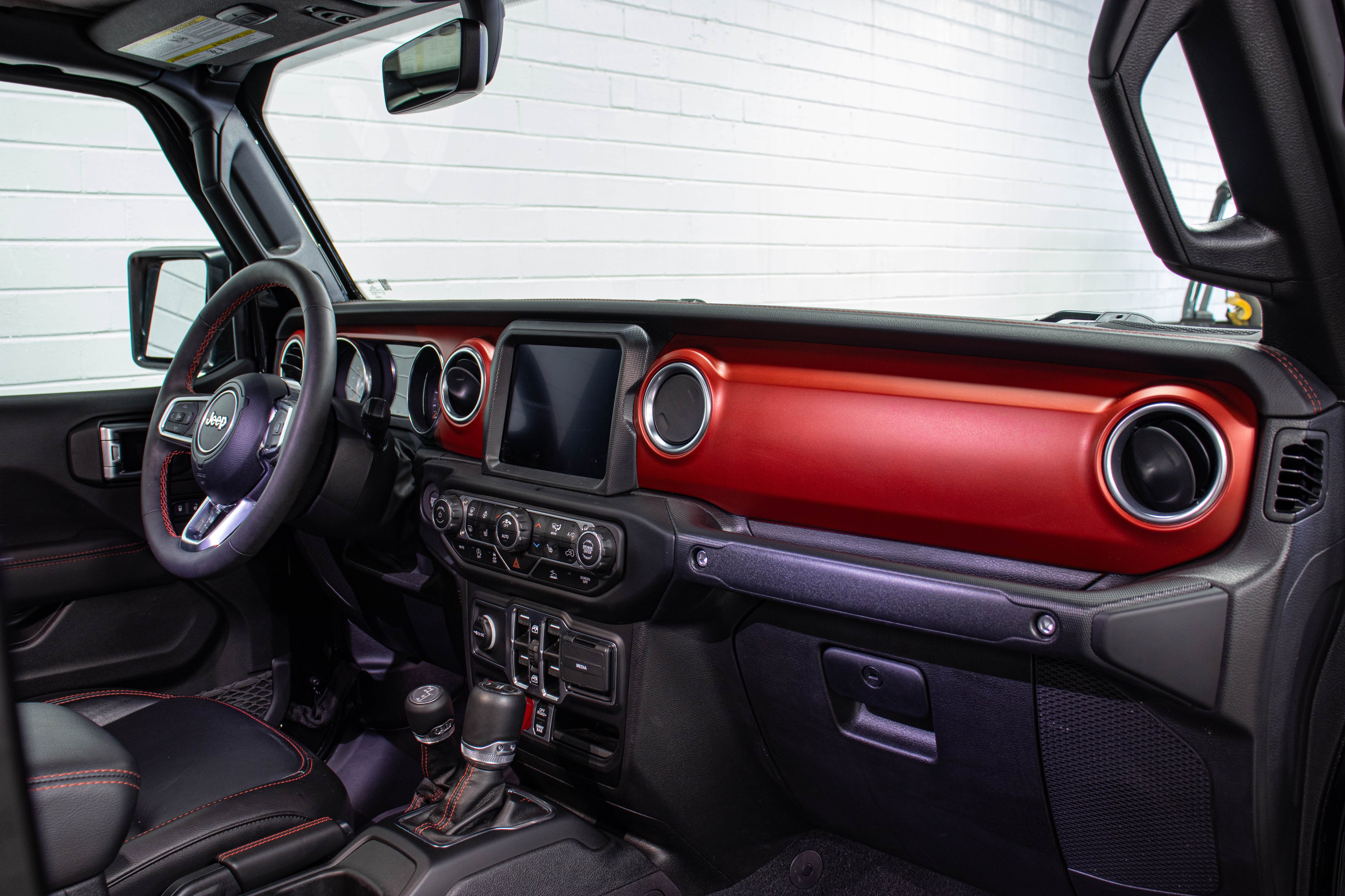 Pre-Owned 2023 Jeep Gladiator JT Rubicon Hard Top Black, 13k Miles