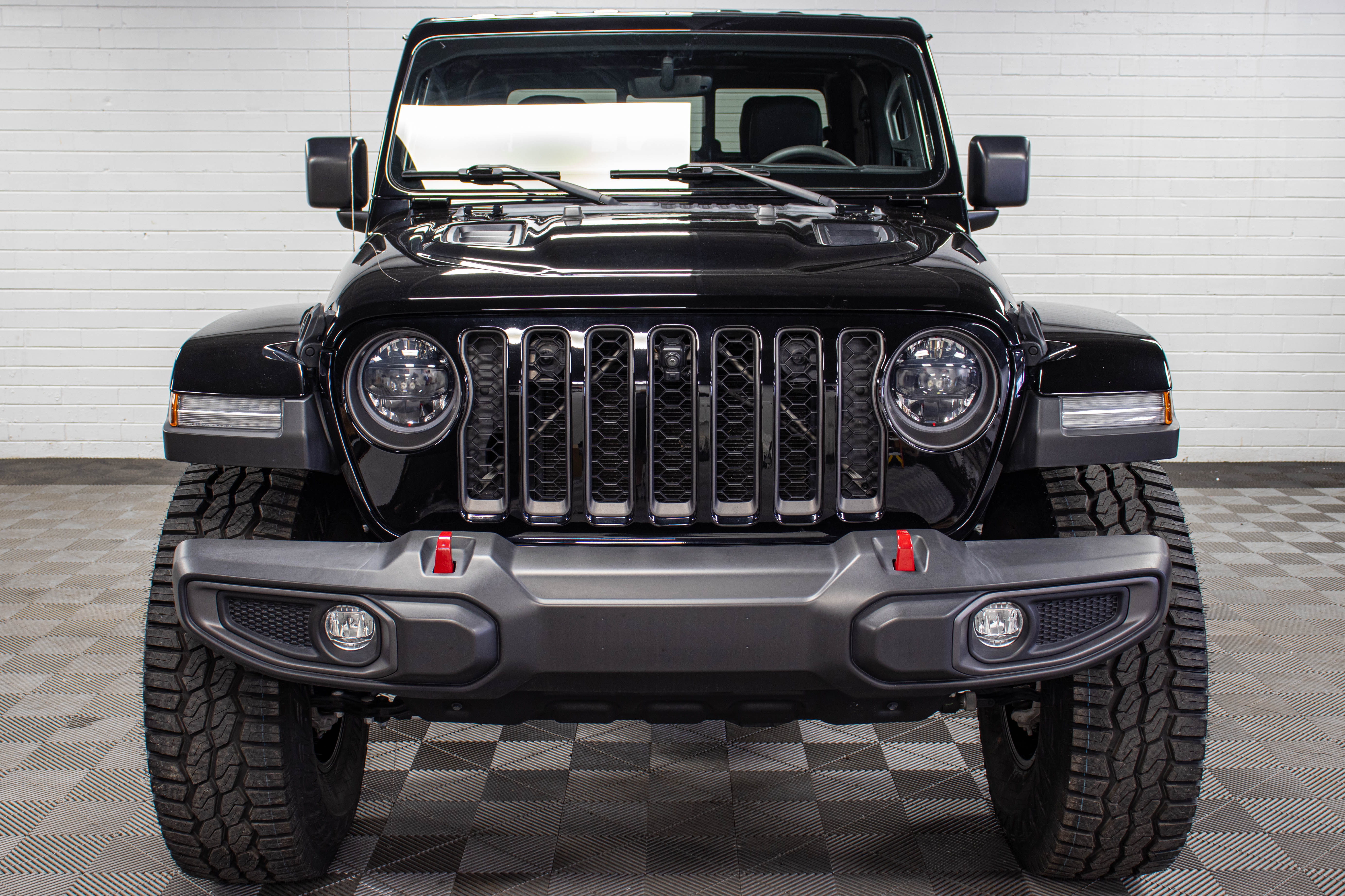 Pre-Owned 2023 Jeep Gladiator JT Rubicon Hard Top Black, 13k Miles