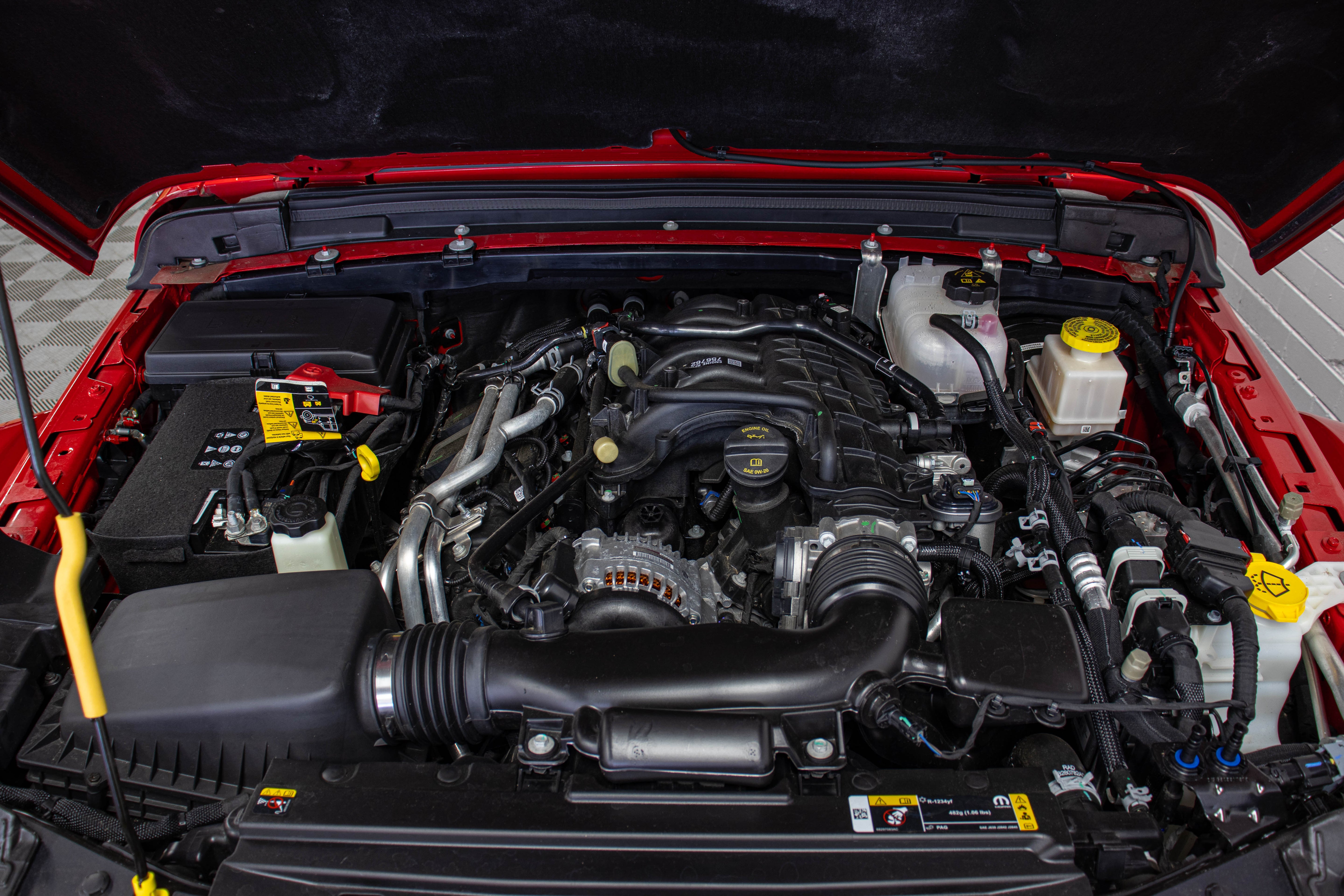 Pre-Owned 2023 Jeep Gladiator JT Rubicon Hard Top Red, 1k Miles