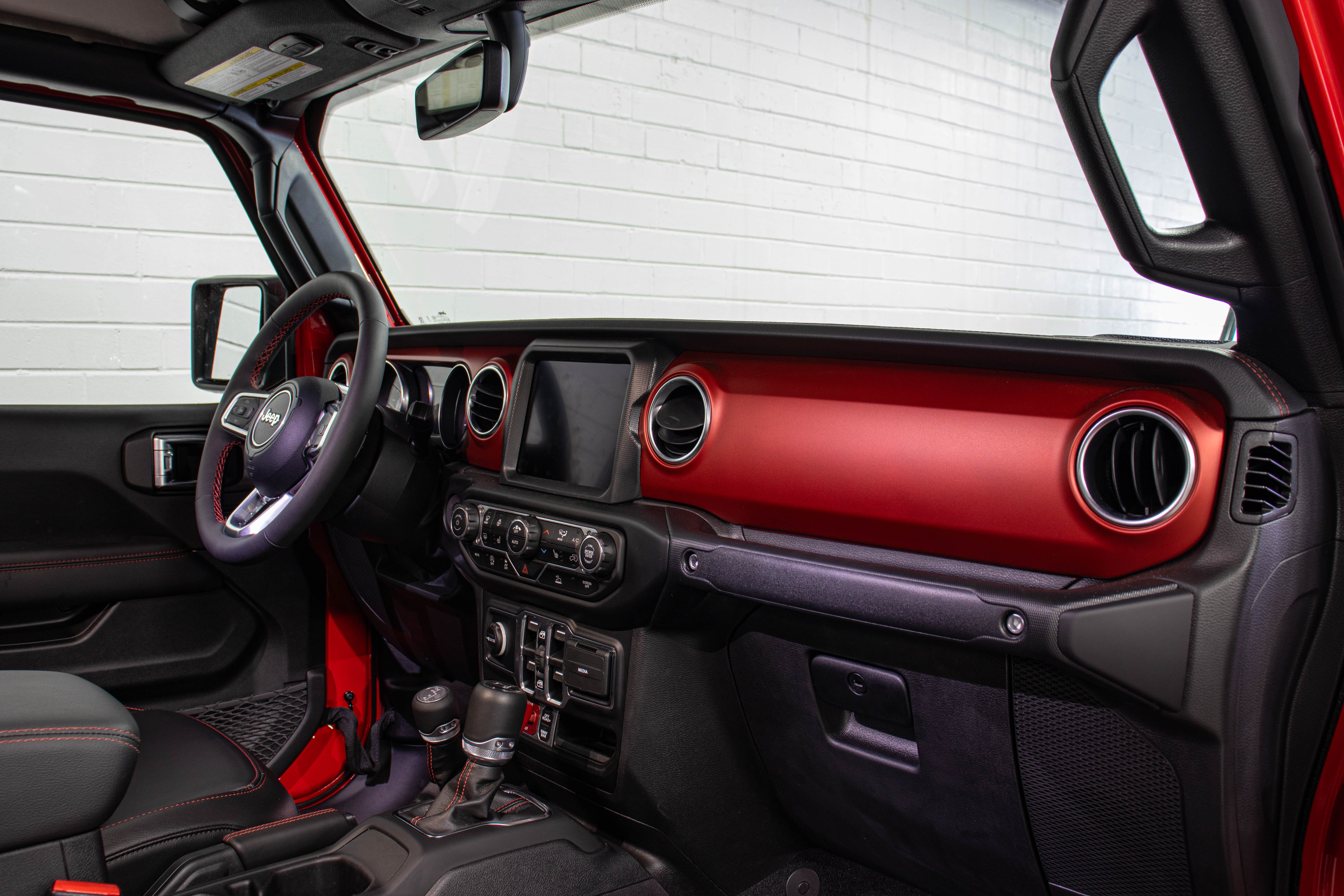 Pre-Owned 2023 Jeep Gladiator JT Rubicon Hard Top Red, 1k Miles