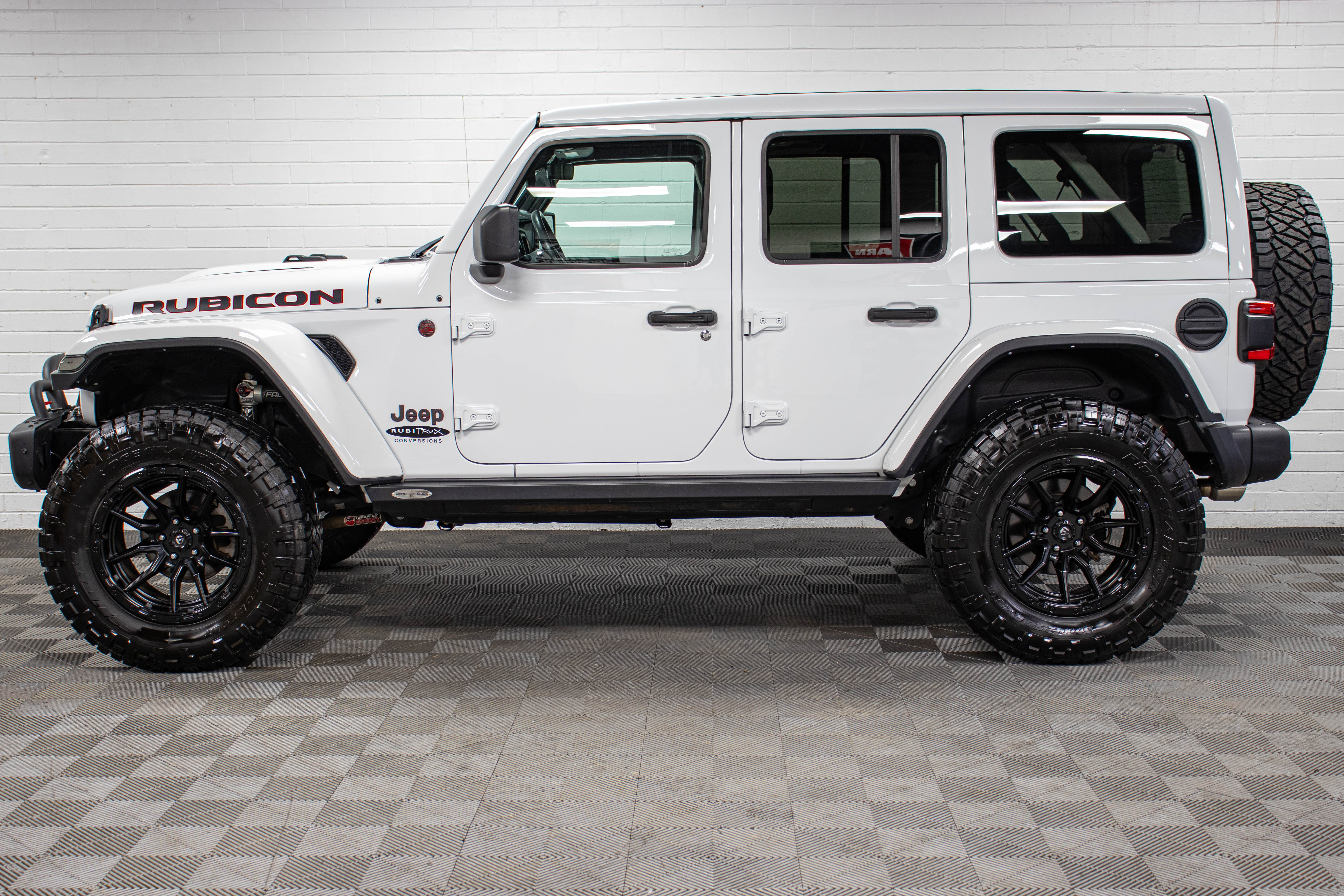Pre-Owned 2022 Jeep Wrangler JL Unlimited Rubicon Power Top Bright White, 15k Miles