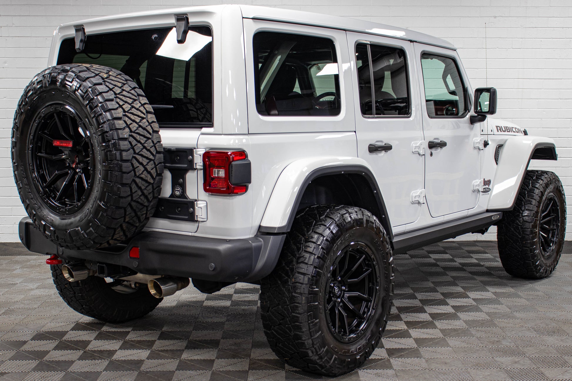 Pre-Owned 2022 Jeep Wrangler JL Unlimited Rubicon Power Top Bright White, 15k Miles