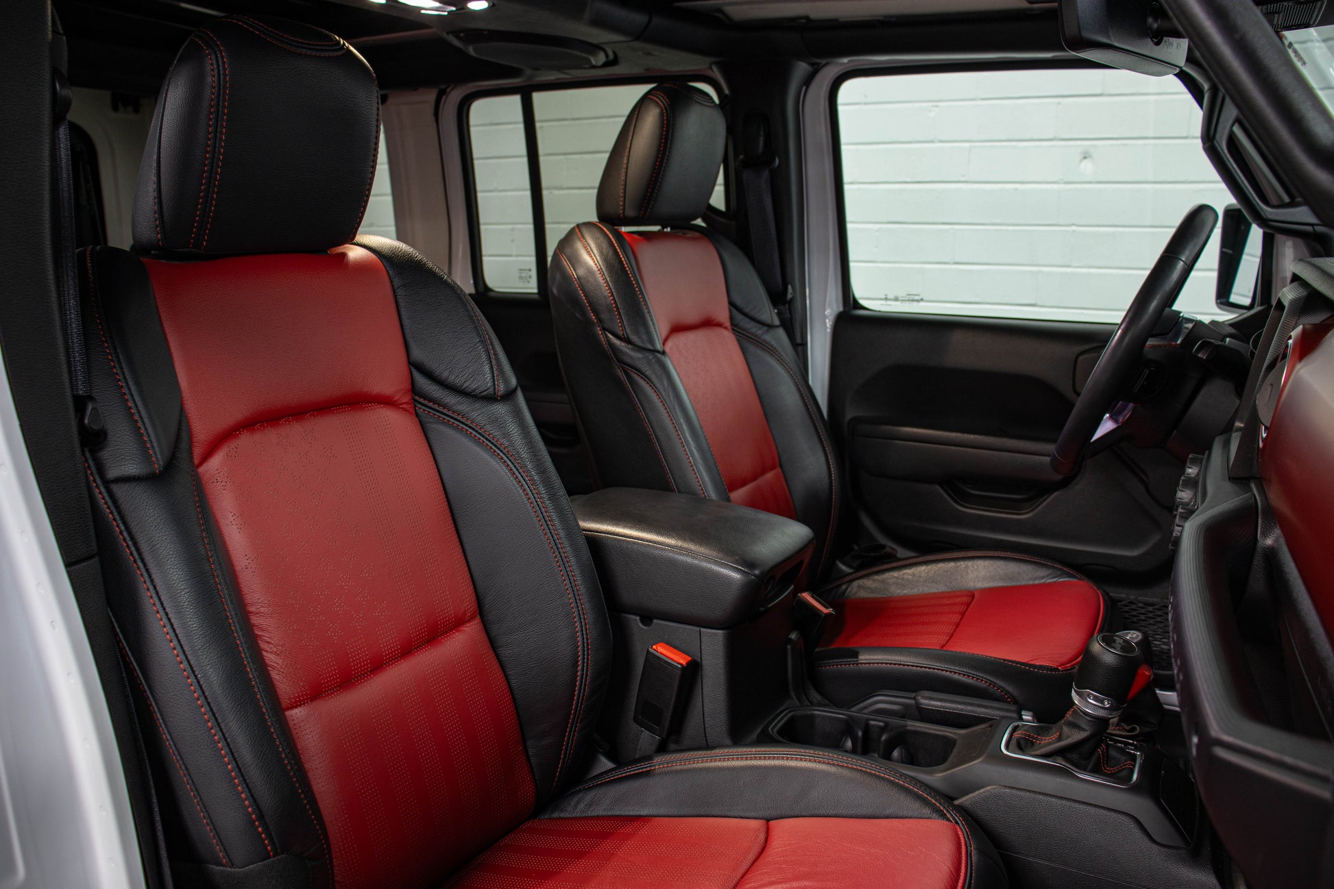 Pre-Owned 2022 Jeep Wrangler JL Unlimited Rubicon Power Top Bright White, 15k Miles