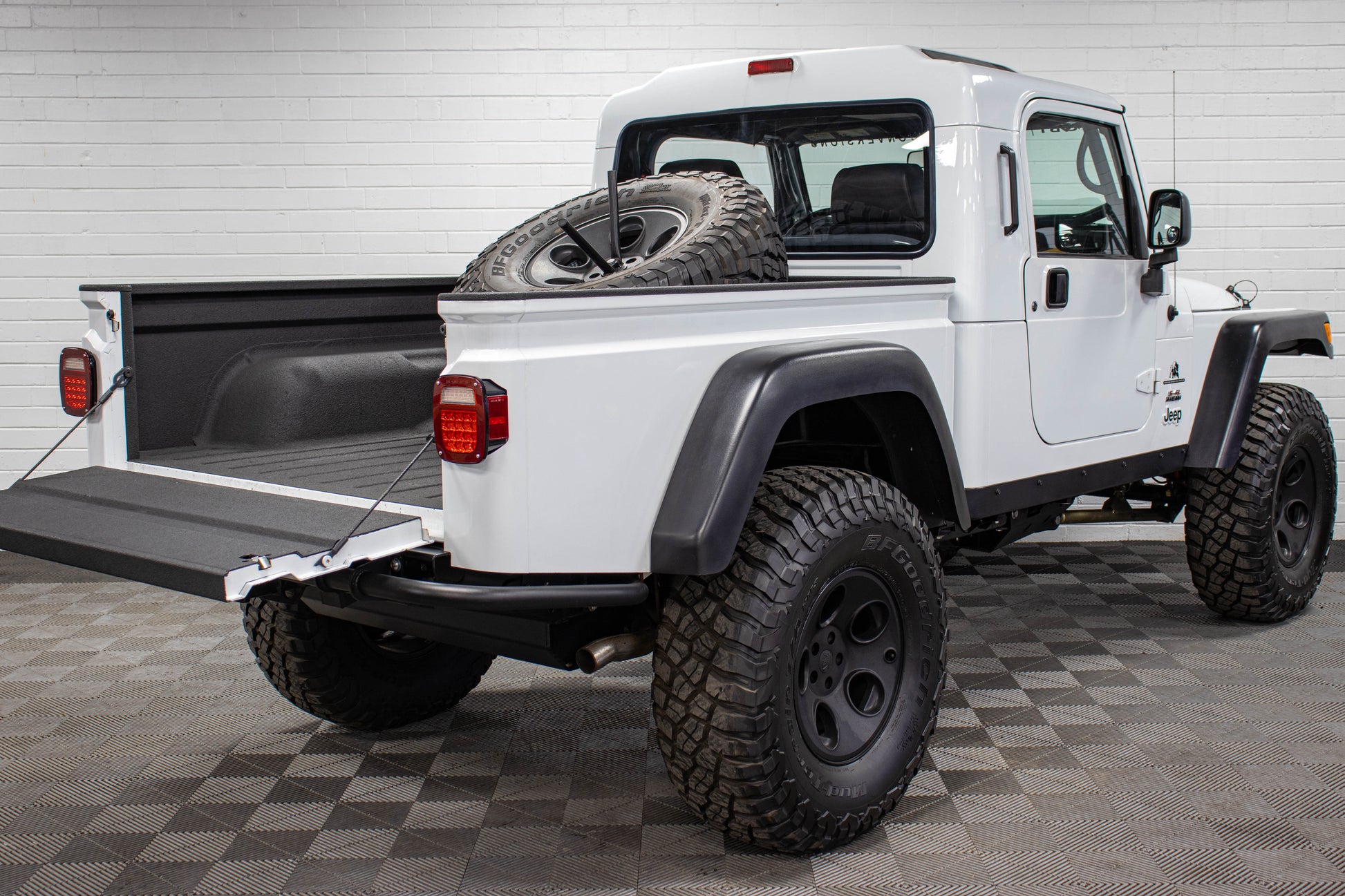 Pre-Owned 2003 Jeep Wrangler HEMI Brute Conversion Hard Top Bright White - SOLD