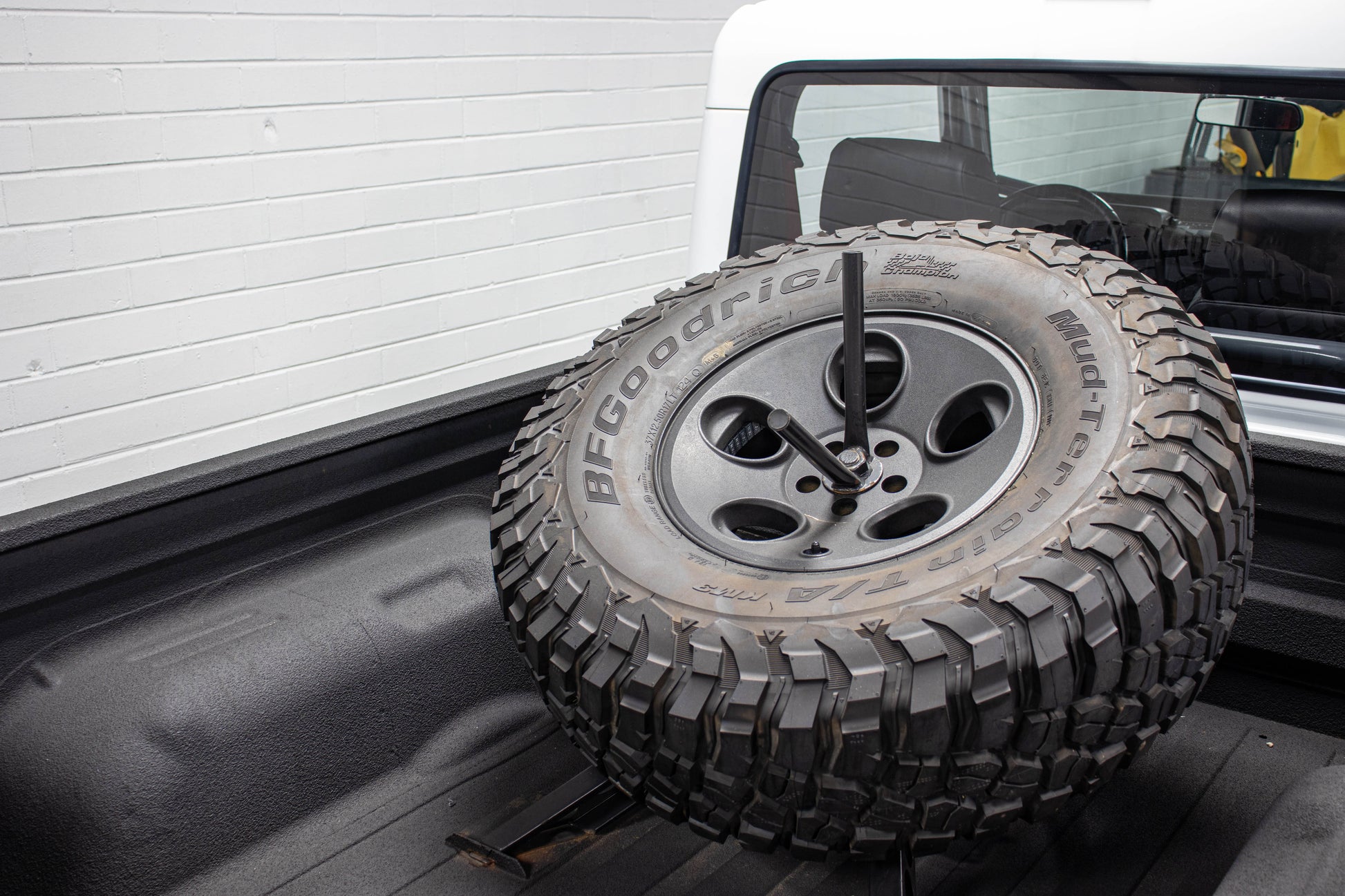 Pre-Owned 2003 Jeep Wrangler HEMI Brute Conversion Hard Top Bright White - SOLD