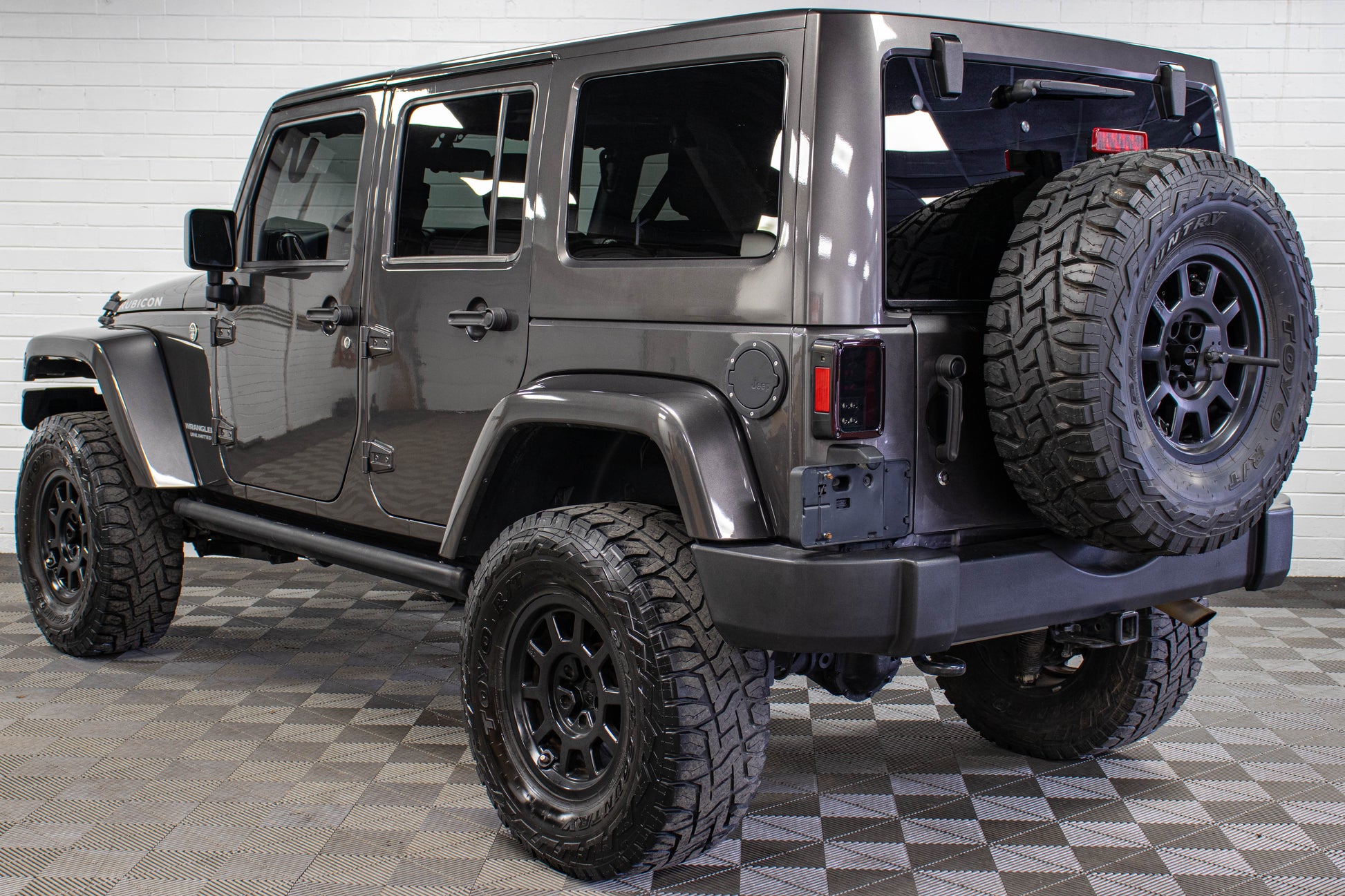 Pre-Owned 2016 Jeep Wrangler JK Unlimited Rubicon Hard Top Granite Crystal, 113k Miles