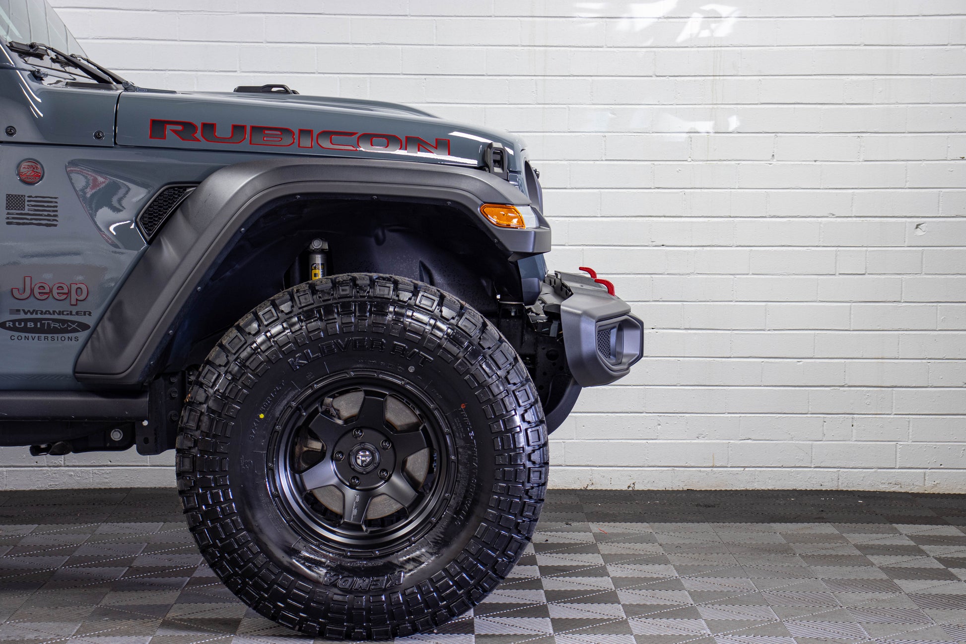 Pre-Owned 2024 Jeep Wrangler JL Unlimited Rubicon Hard Top Anvil, 30k Miles