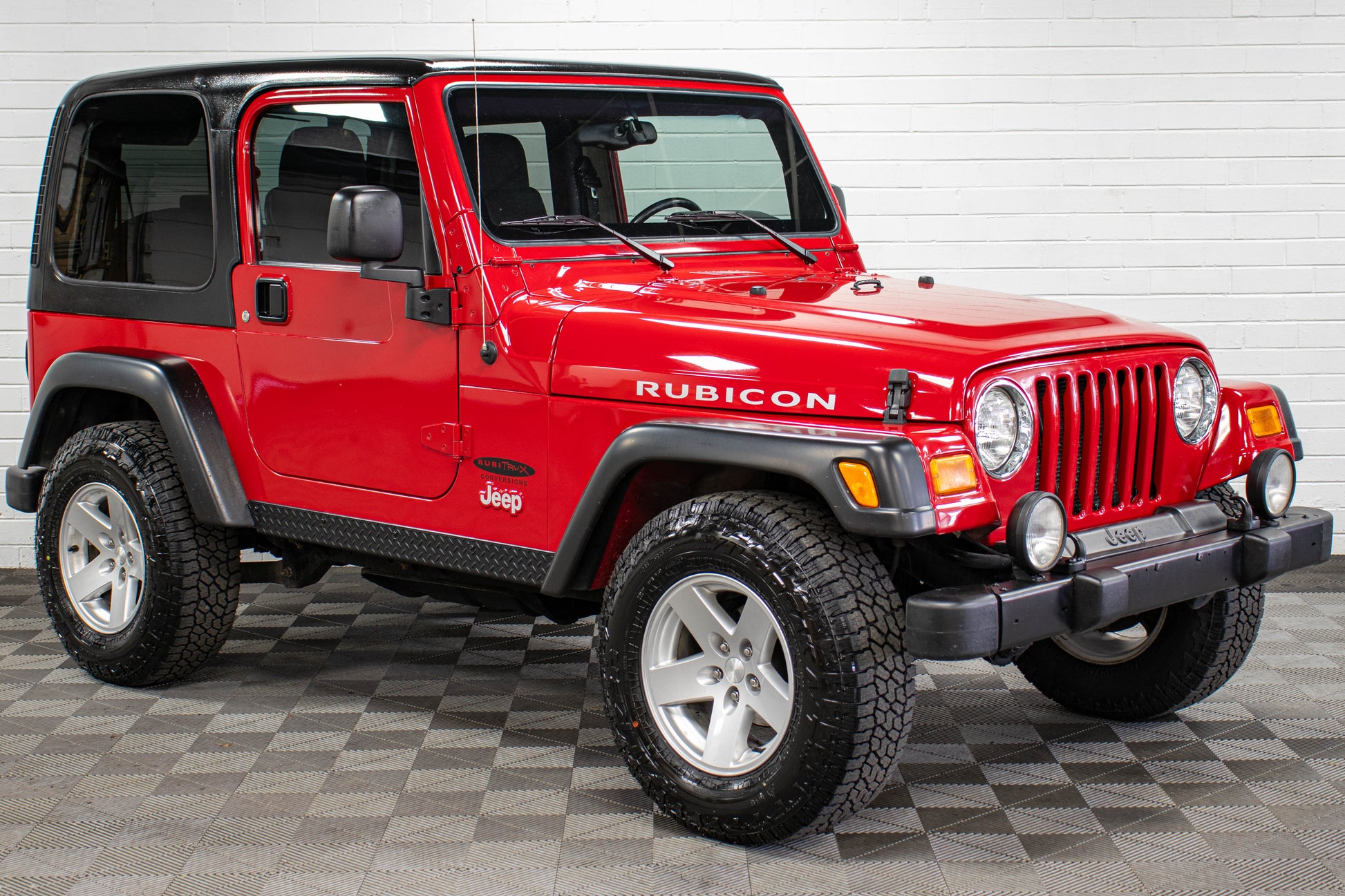 Pre-Owned 2006 Jeep Wrangler TJ Rubicon Hard Top Flame Red, 56k Miles