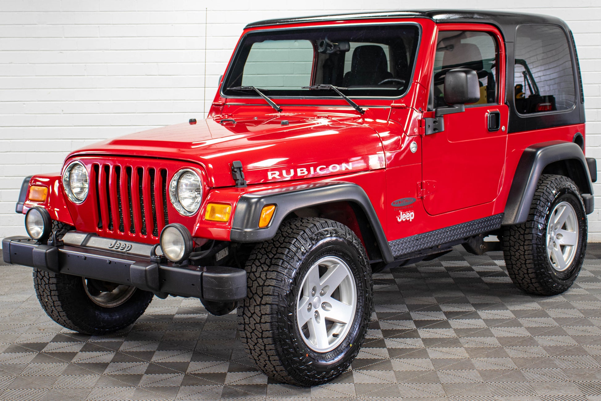 Pre-Owned 2006 Jeep Wrangler TJ Rubicon Hard Top Flame Red, 56k Miles