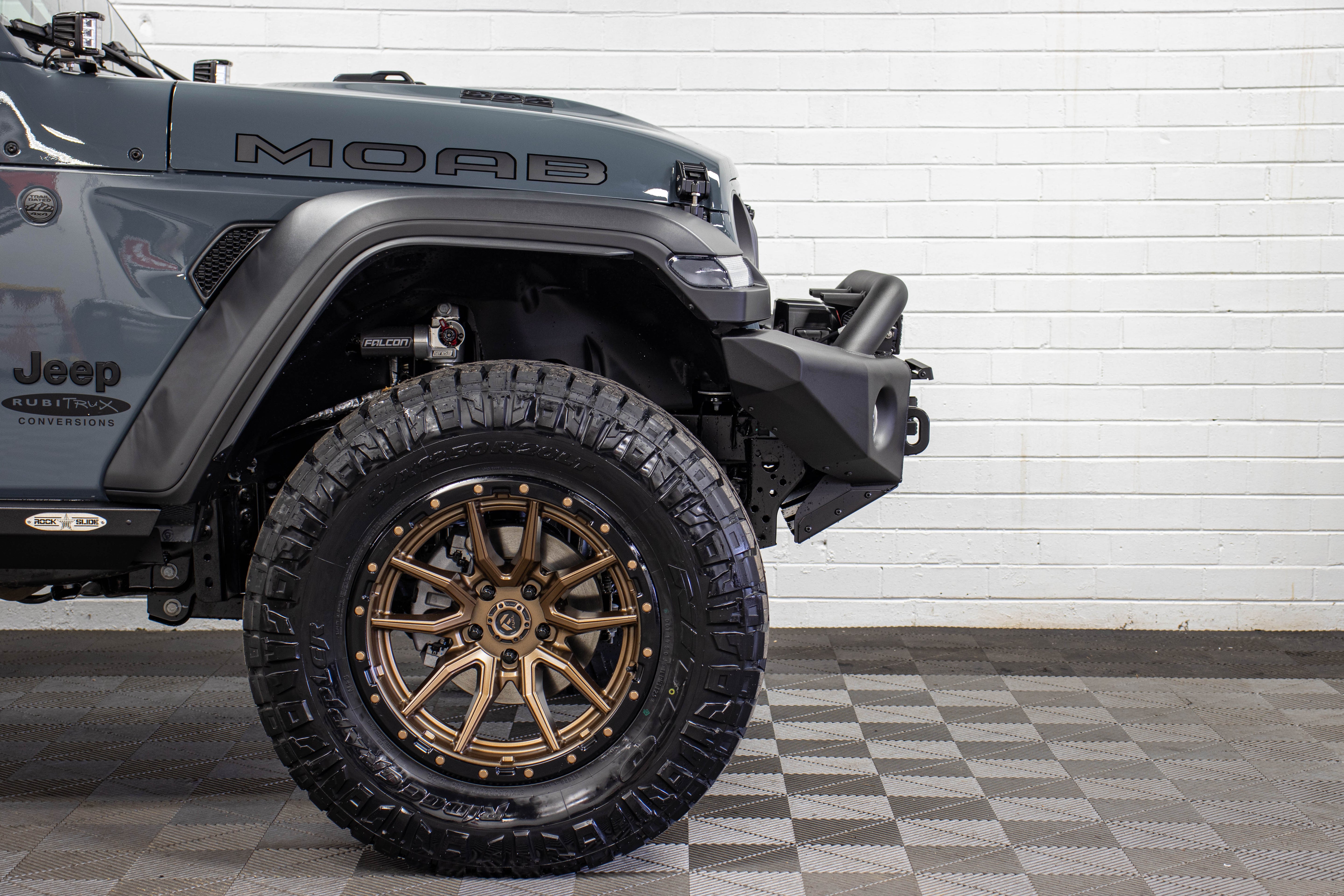 2026 Jeep Wrangler JL Unlimited Moab 392 Power Top Anvil