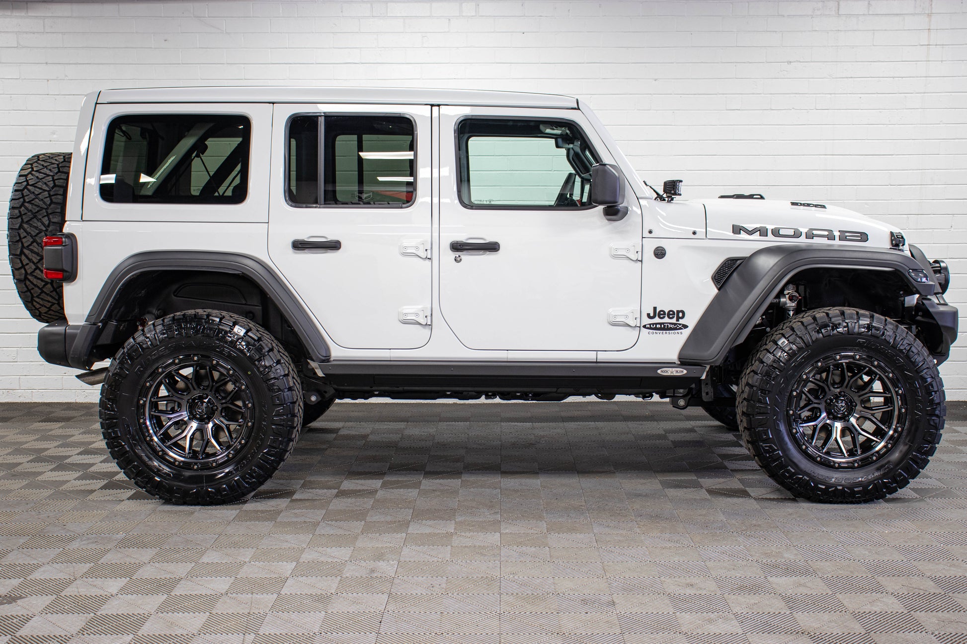 2026 Jeep Wrangler JLU Moab 392 Power Top Bright White