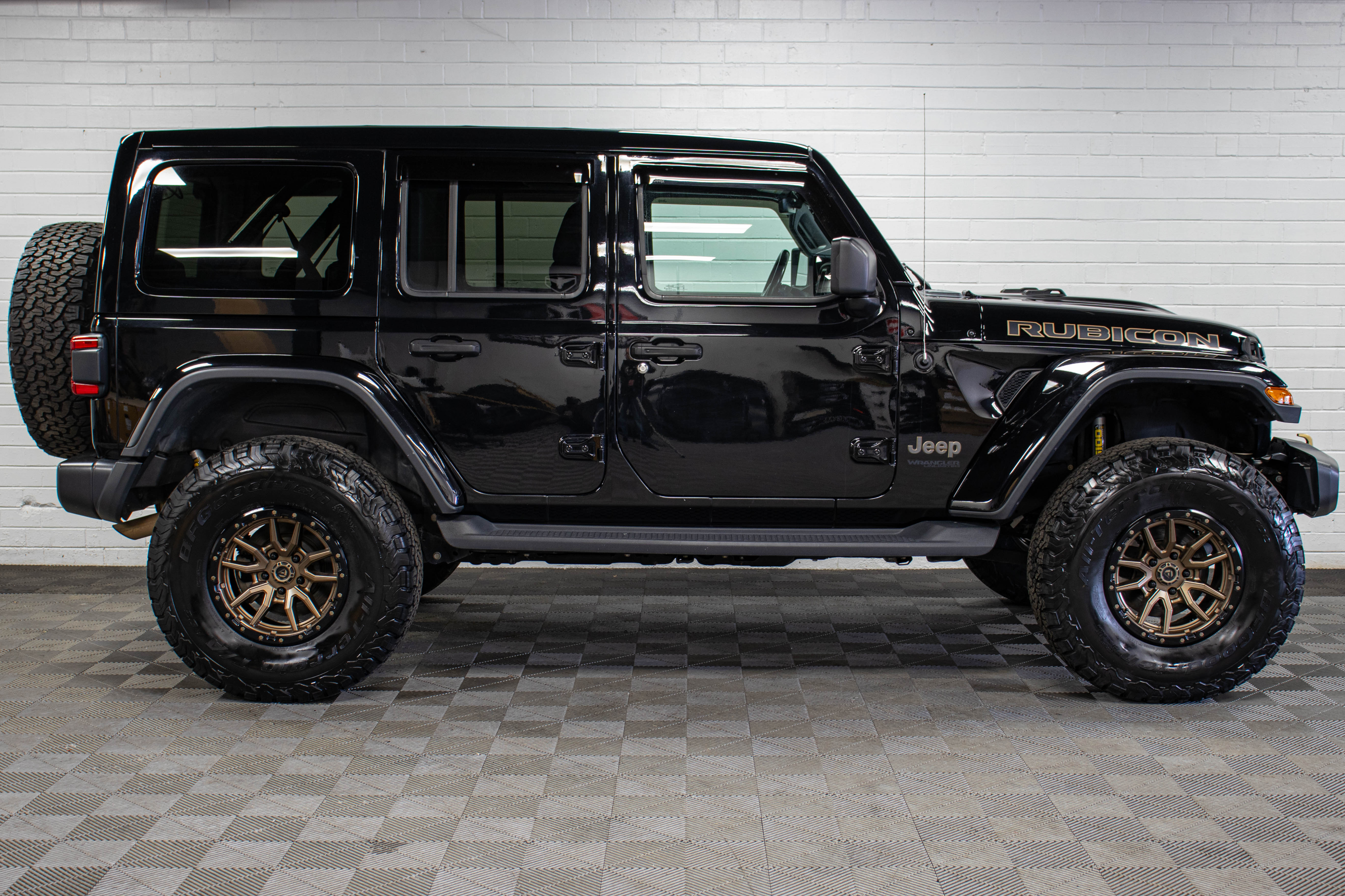 Pre-Owned 2020 Jeep Wrangler JL Unlimited Rubicon Power Top Black, 64k Miles