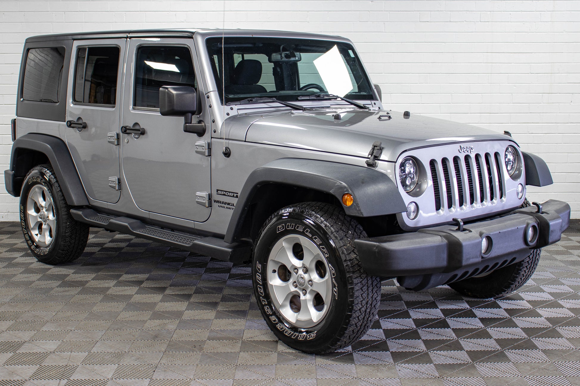 2016 Jeep Wrangler JKU Sport Hard Top Silver, 152k Miles