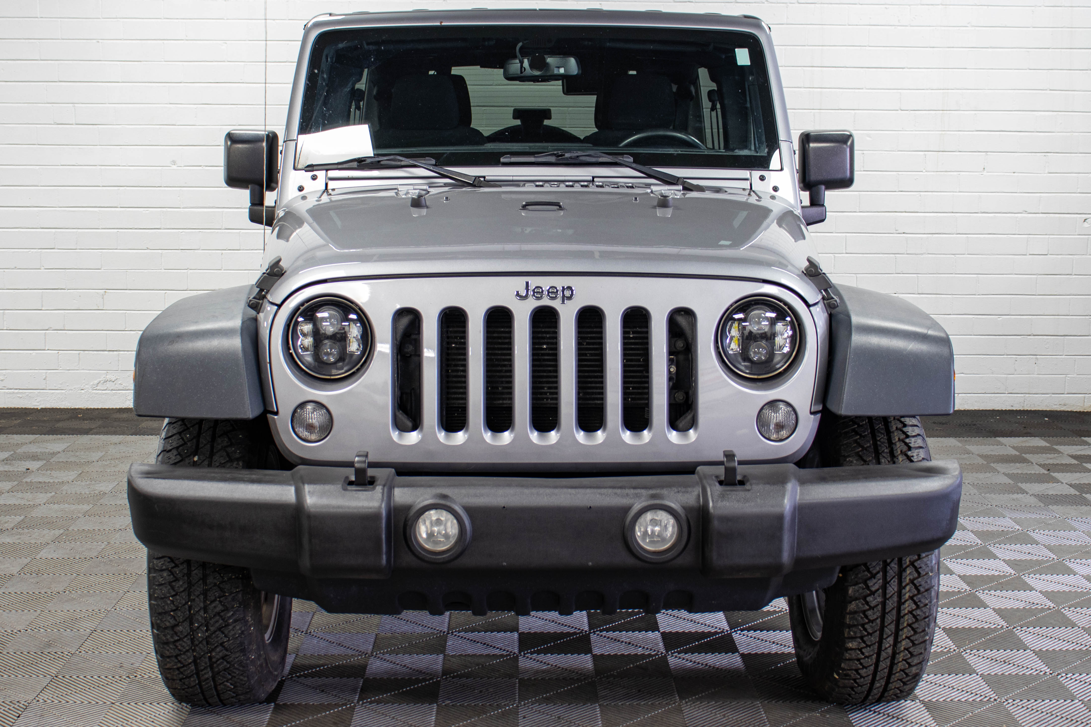 2016 Jeep Wrangler JKU Sport Hard Top Silver, 152k Miles
