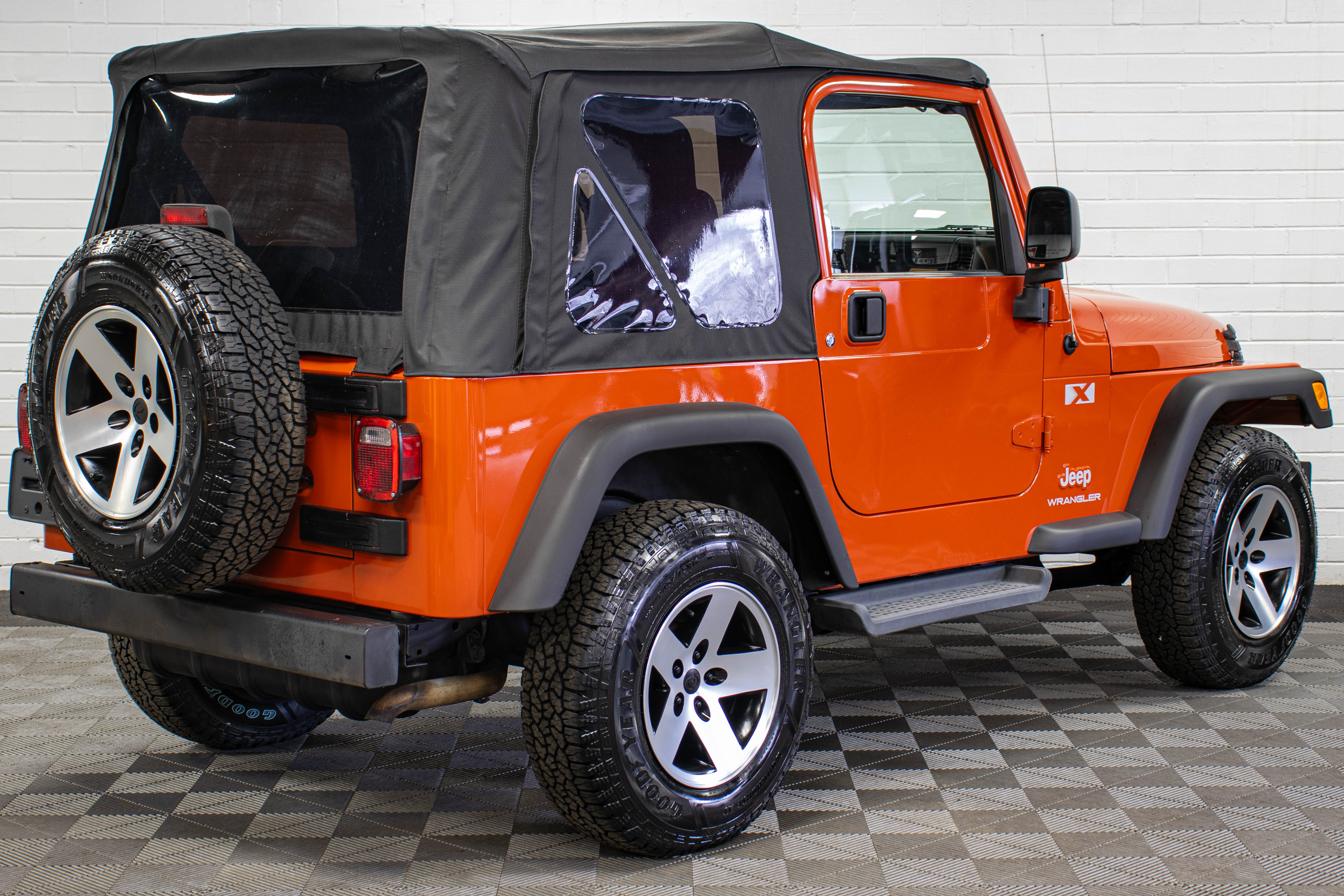 Pre-Owned 2006 Jeep Wrangler TJ X Soft Top Impact Orange - SOLD
