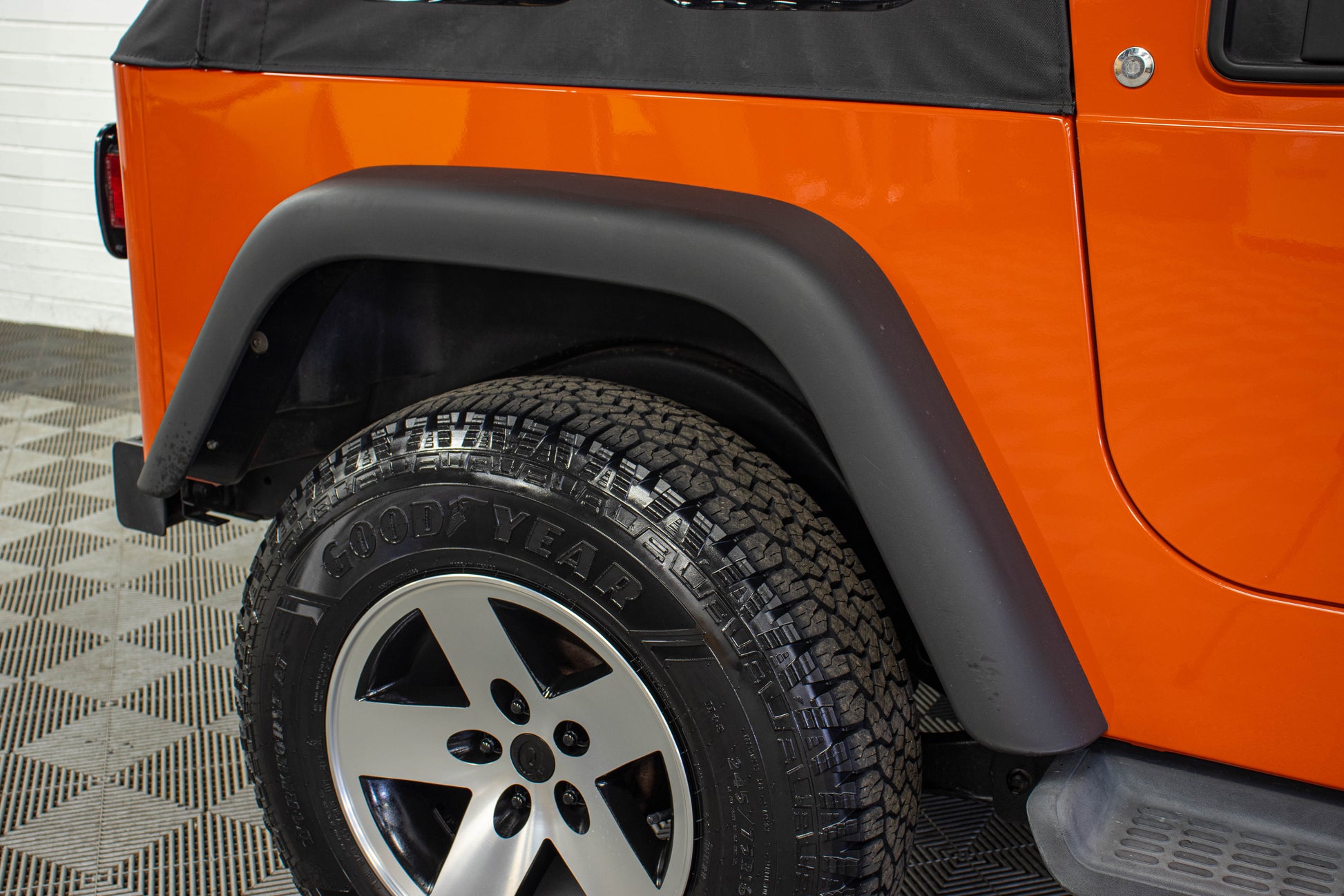 Pre-Owned 2006 Jeep Wrangler TJ X Soft Top Impact Orange - SOLD