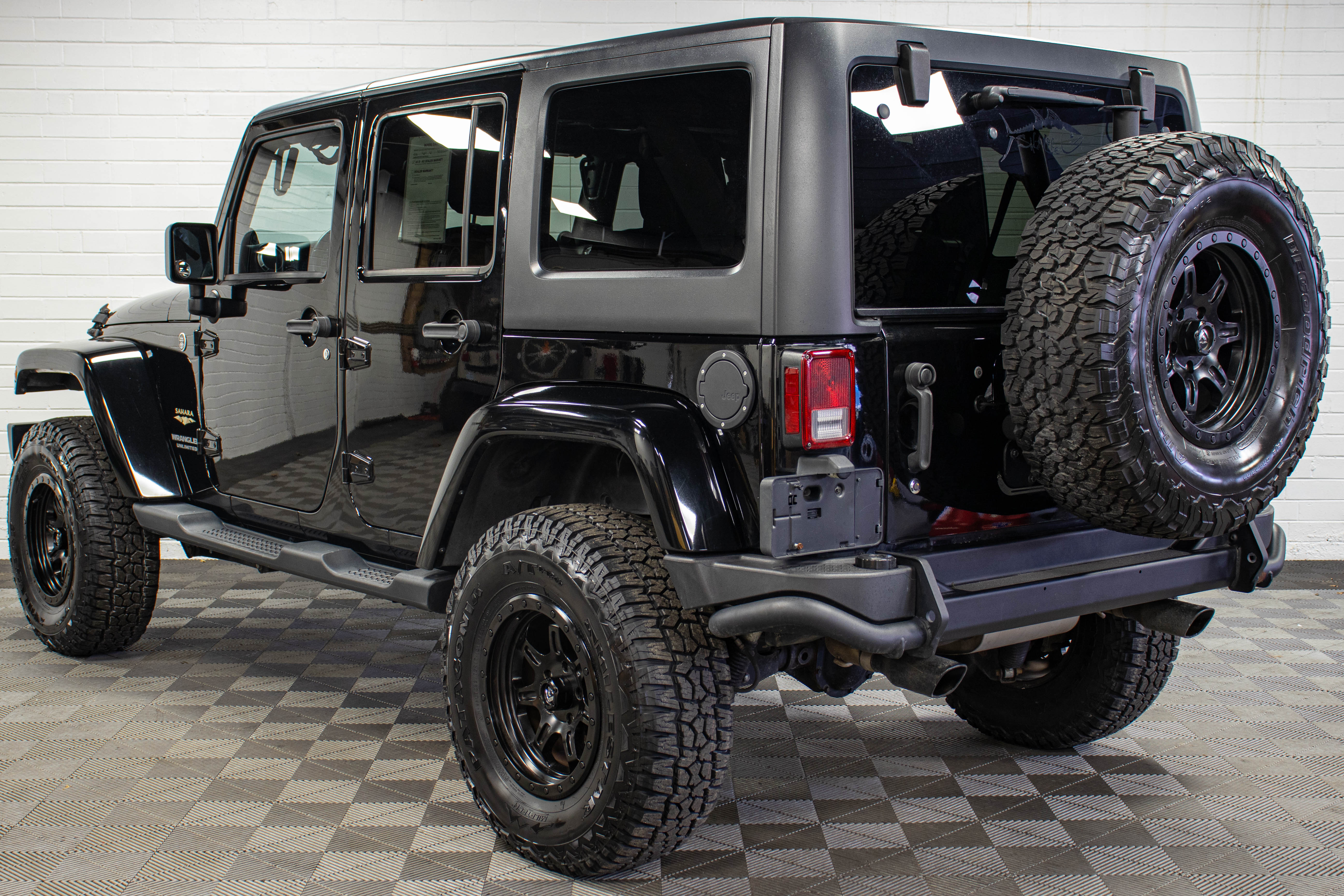 2013 Jeep Wrangler JKU Sahara Hard Top Black, 69k Miles