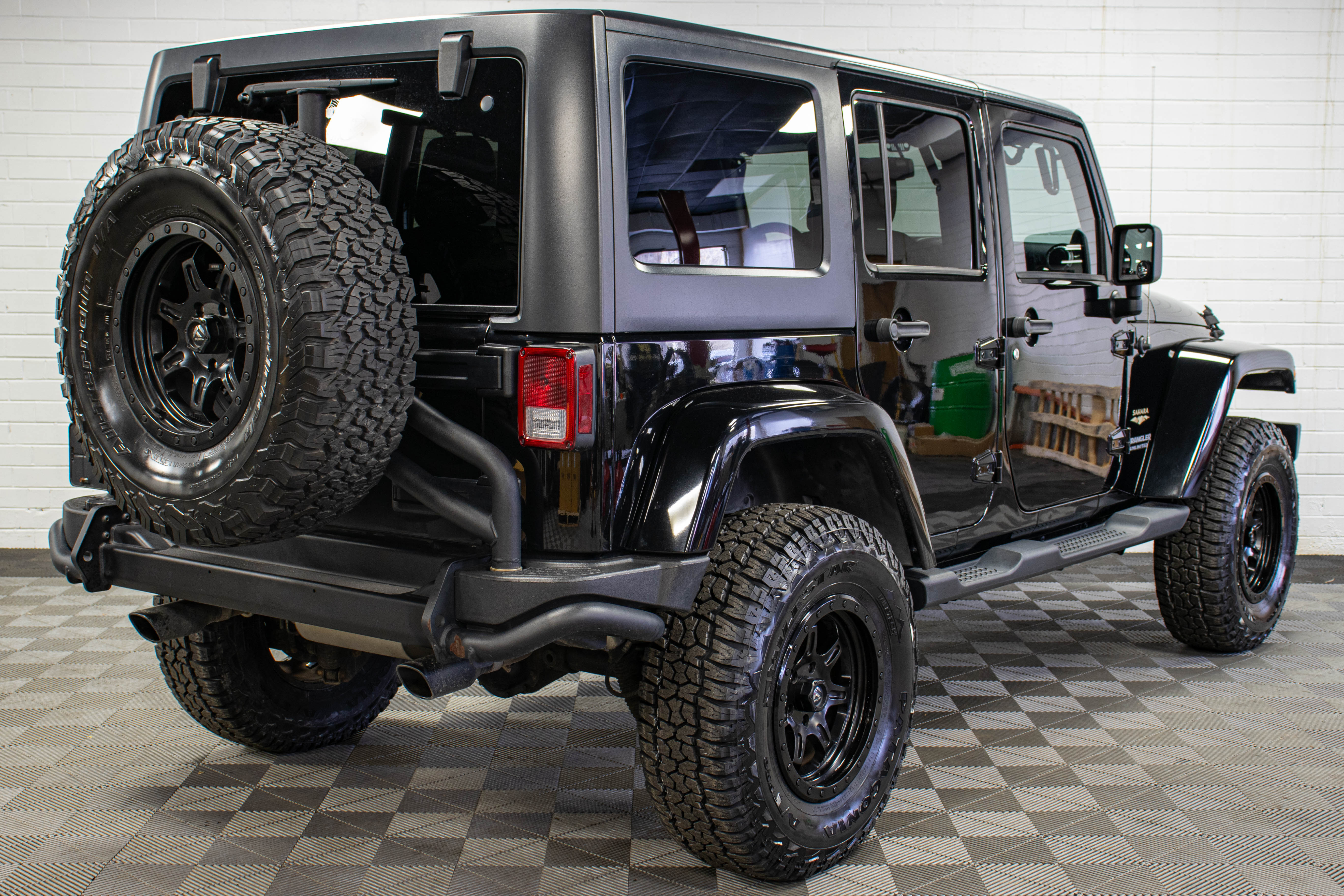 2013 Jeep Wrangler JKU Sahara Hard Top Black, 69k Miles