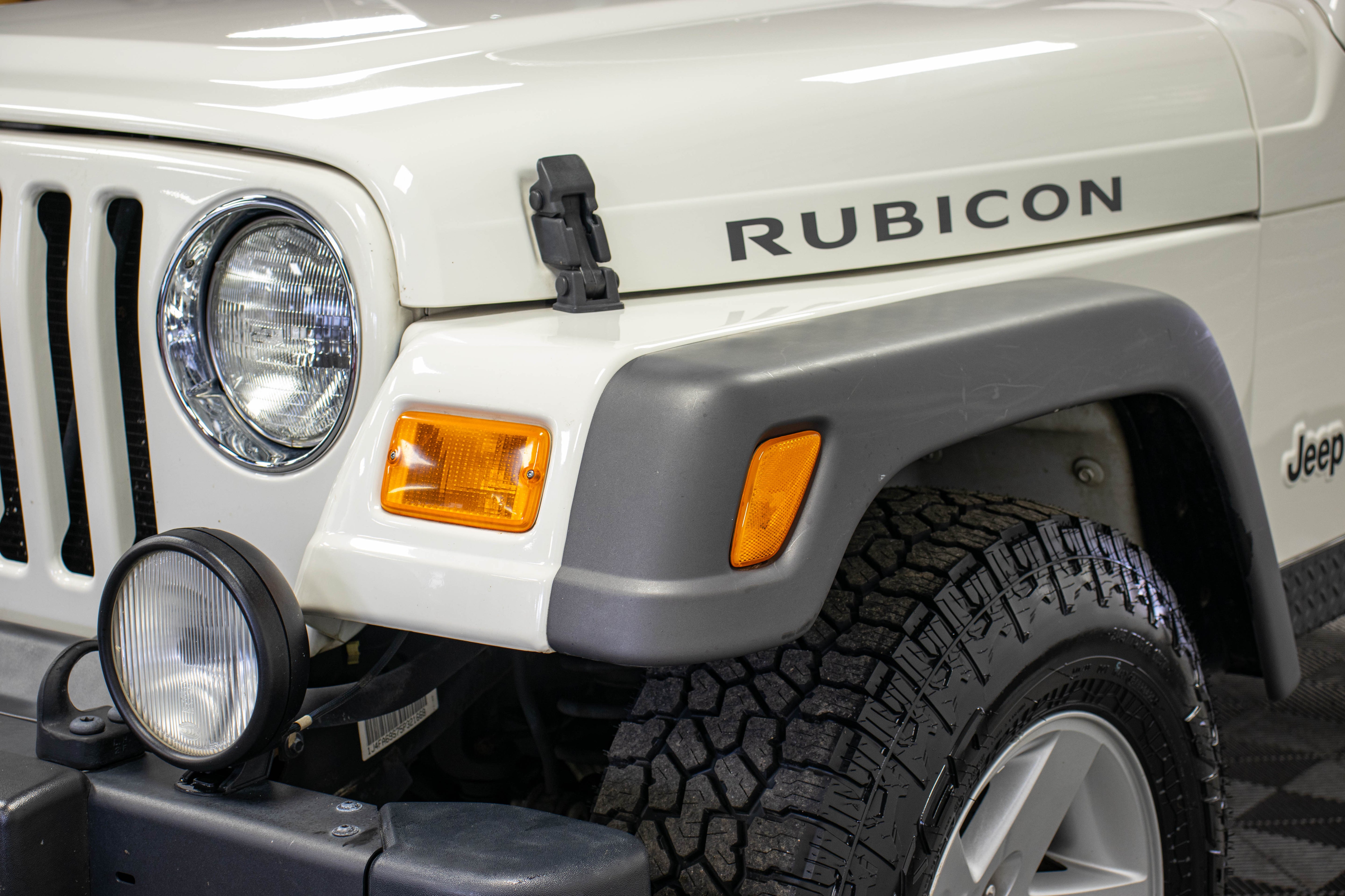 2005 Jeep Wrangler TJ Rubicon Dual Top Stone White - SOLD