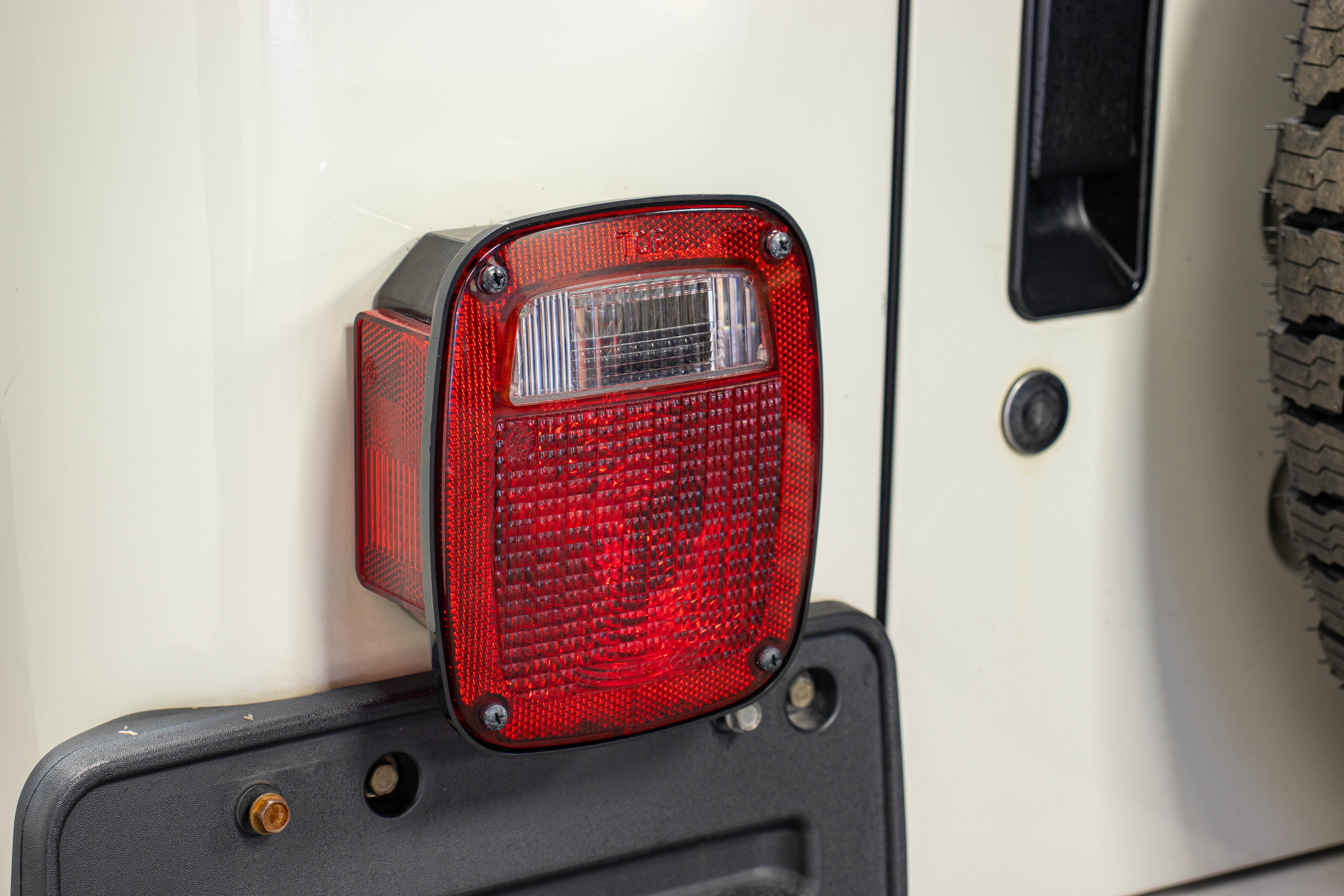 2005 Jeep Wrangler TJ Rubicon Dual Top Stone White - SOLD