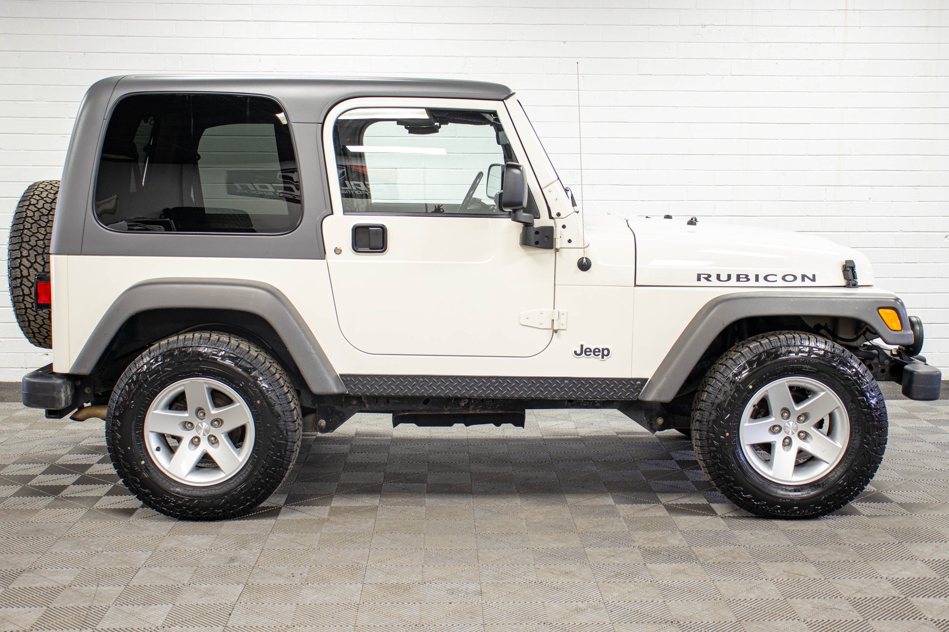 2005 Jeep Wrangler TJ Rubicon Dual Top Stone White - SOLD
