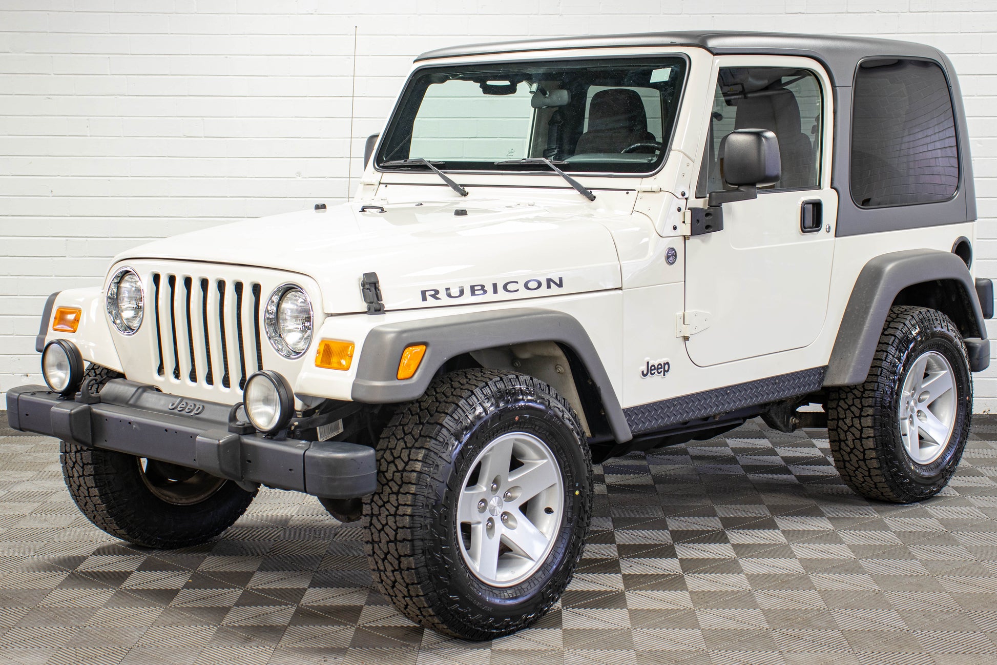 2005 Jeep Wrangler TJ Rubicon Dual Top Stone White - SOLD