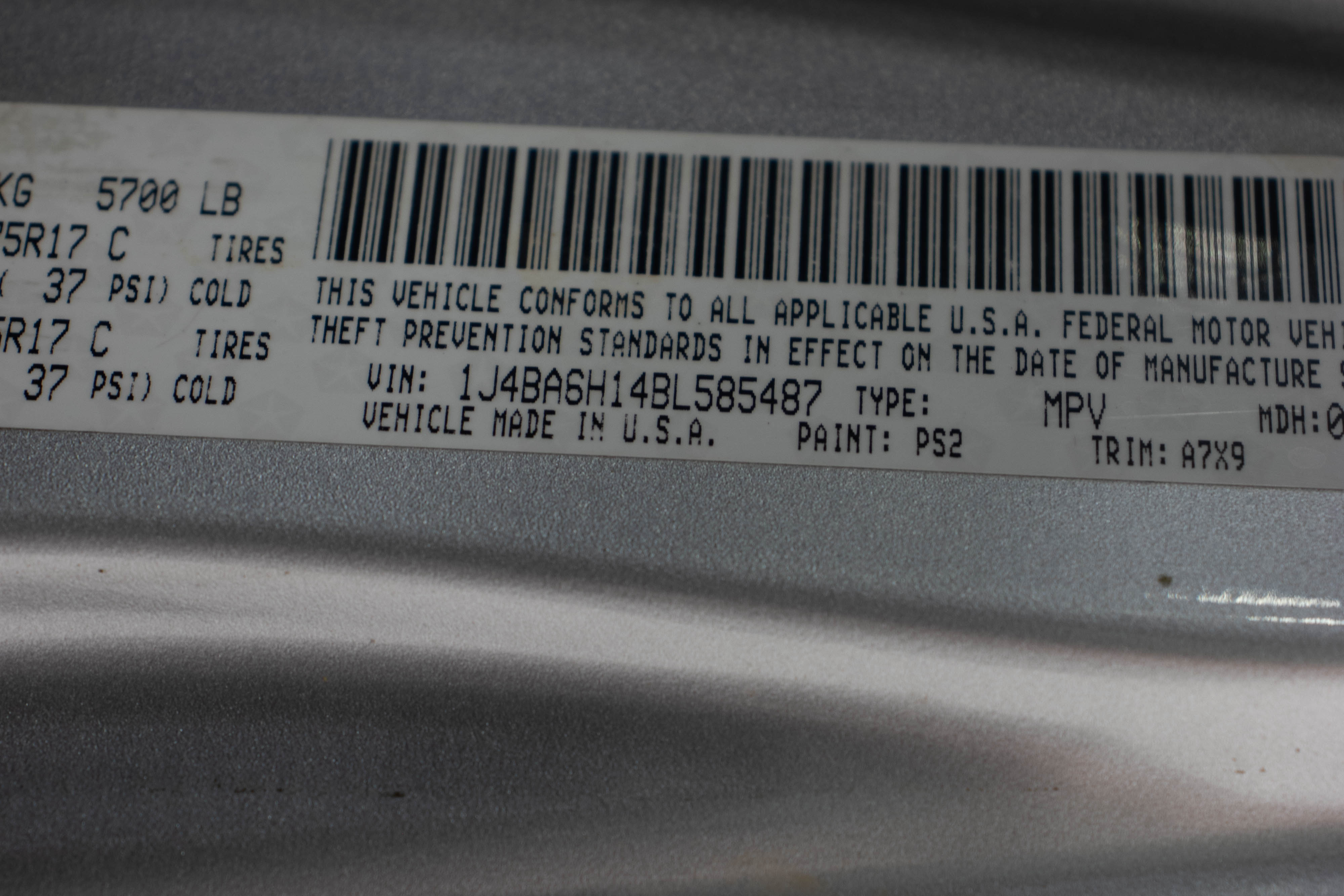 2011 Jeep Wrangler JKUR HEMI Soft Top Silver, 114k Miles