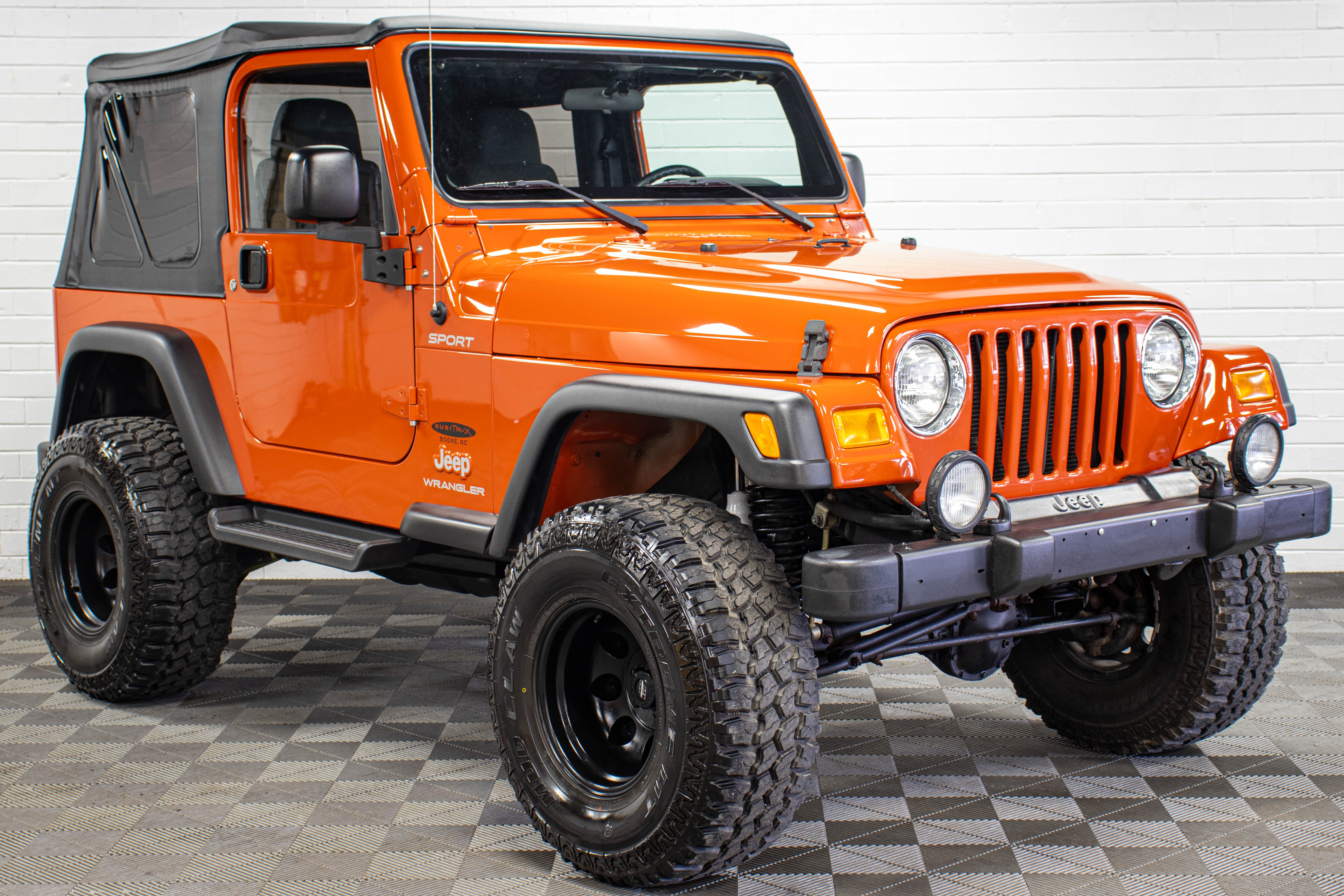 Pre-Owned 2006 Jeep Wrangler TJ Sport Soft Top Impact Orange, 54k Miles