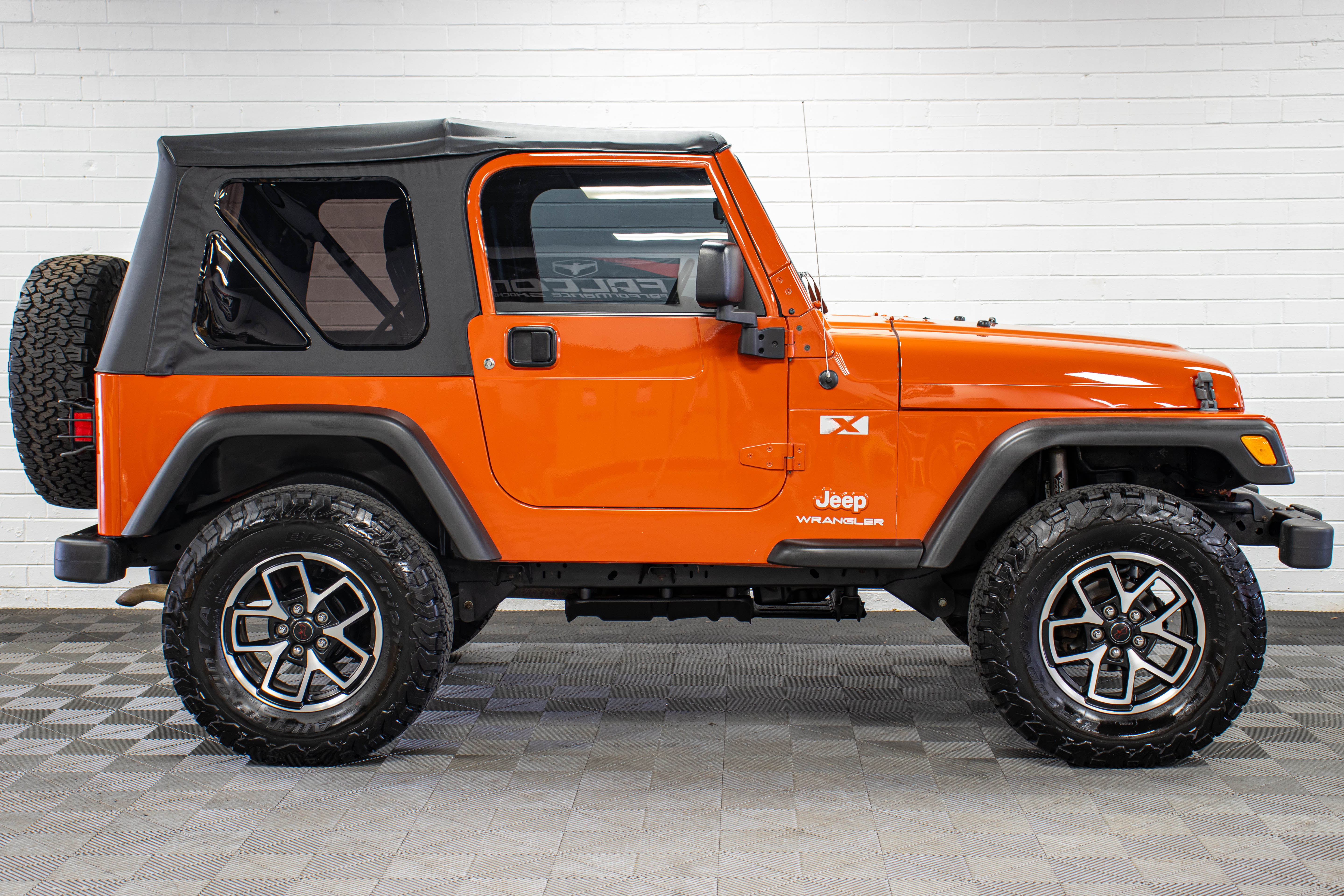 Pre-Owned 2006 Jeep Wrangler TJ X Soft Top Impact Orange, 72k Miles