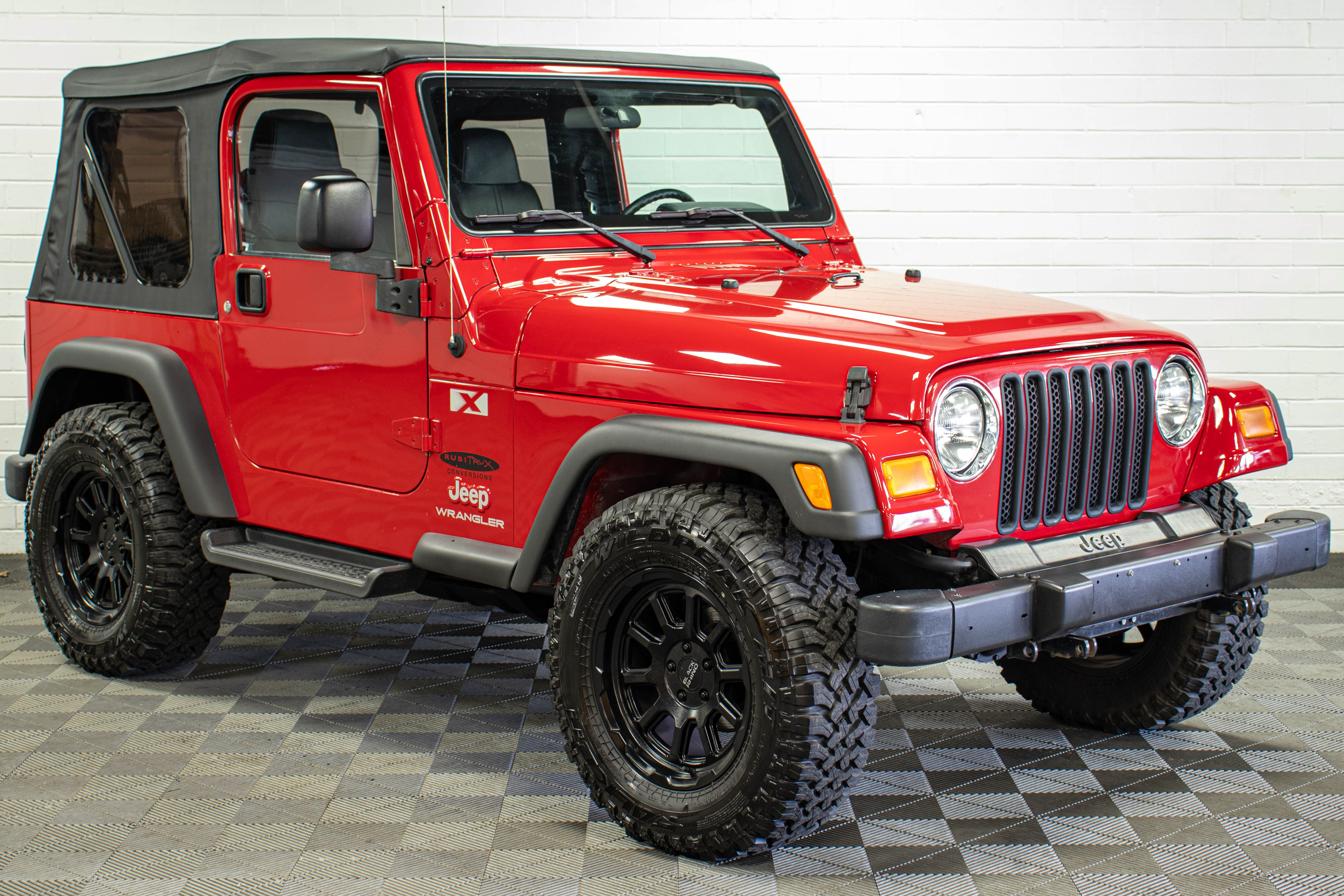 Pre-Owned 2003 Jeep Wrangler TJ X Soft Top Flame Red, 53k Miles