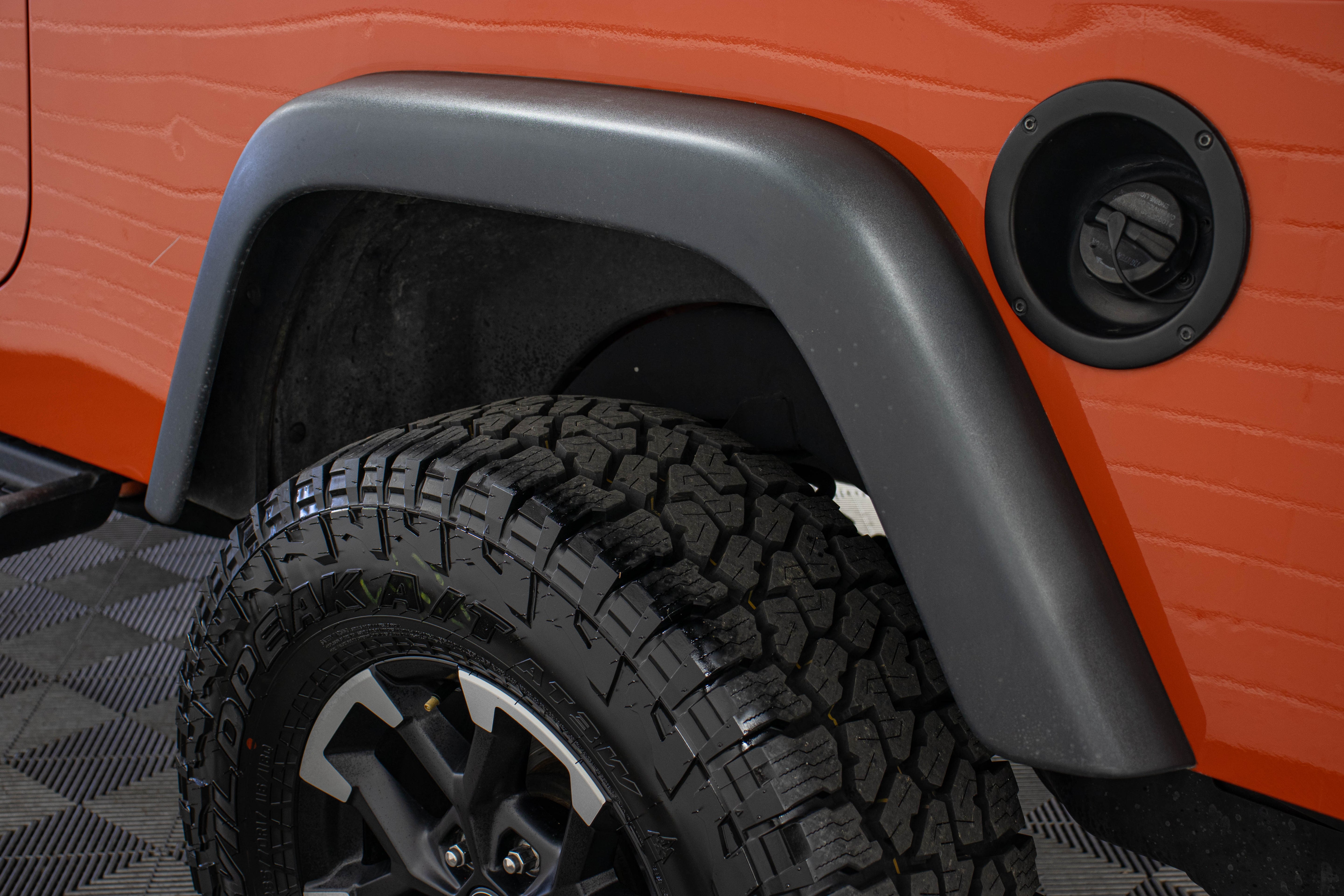 2005 Jeep Wrangler TJ Unlimited Hard Top Orange, 69k Miles