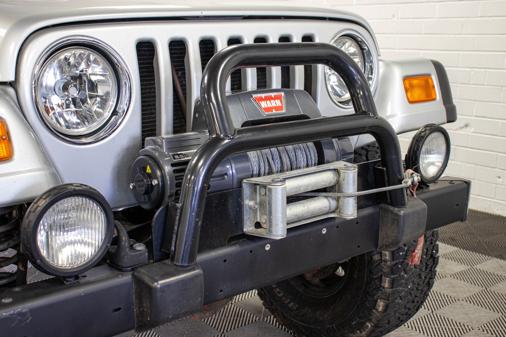 2003 Jeep Wrangler TJ Rubicon Bright Silver, 107k Miles