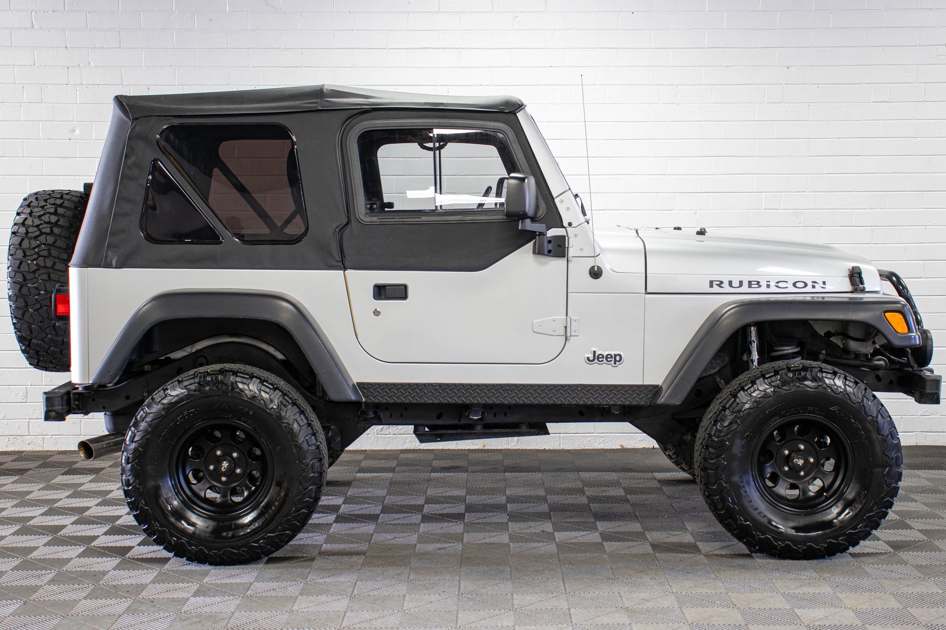2003 Jeep Wrangler TJ Rubicon Bright Silver, 107k Miles