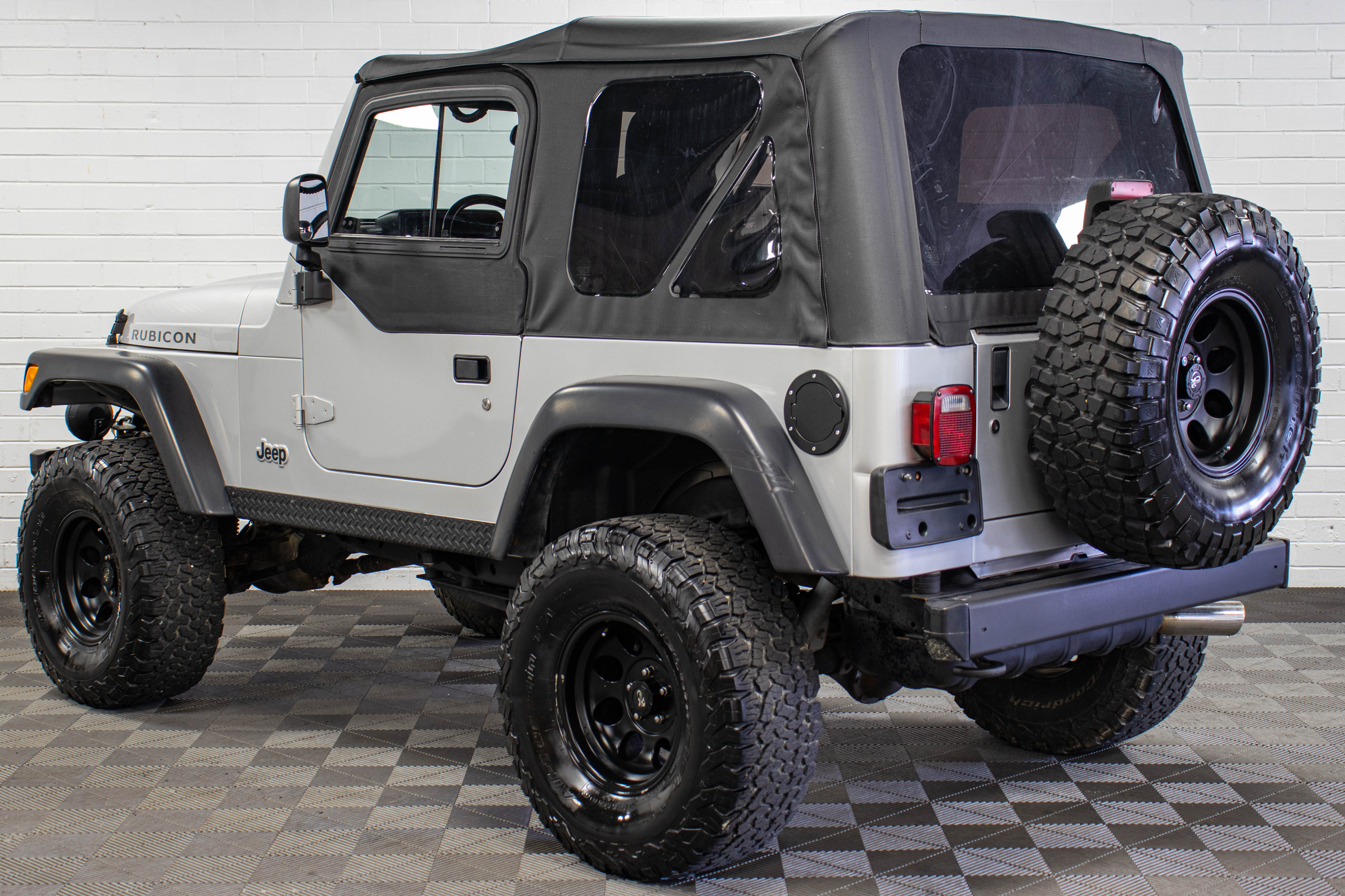 2003 Jeep Wrangler TJ Rubicon Bright Silver, 107k Miles