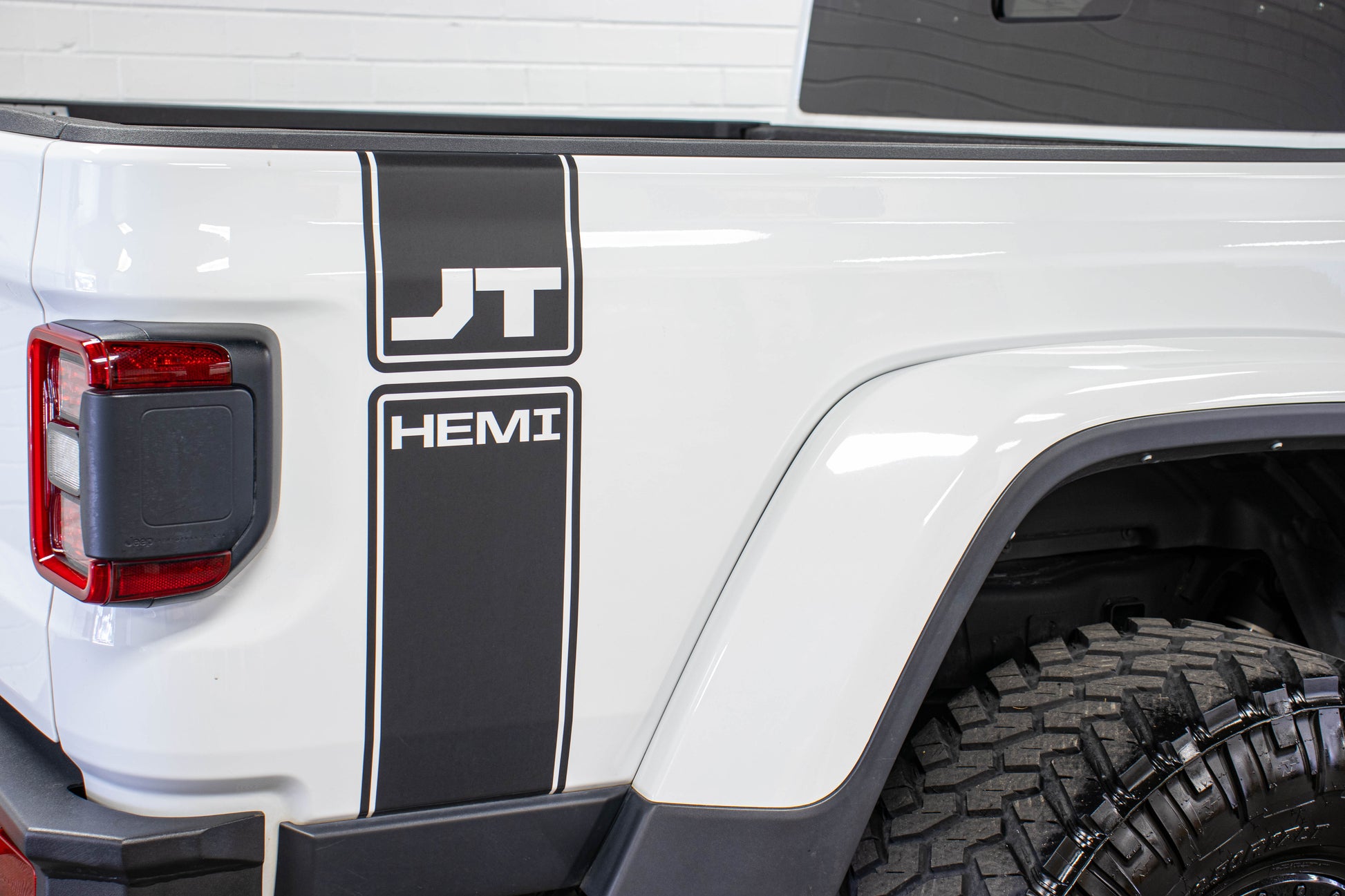 2021 Jeep Gladiator 392 Mojave Hard Top White, 49k Miles