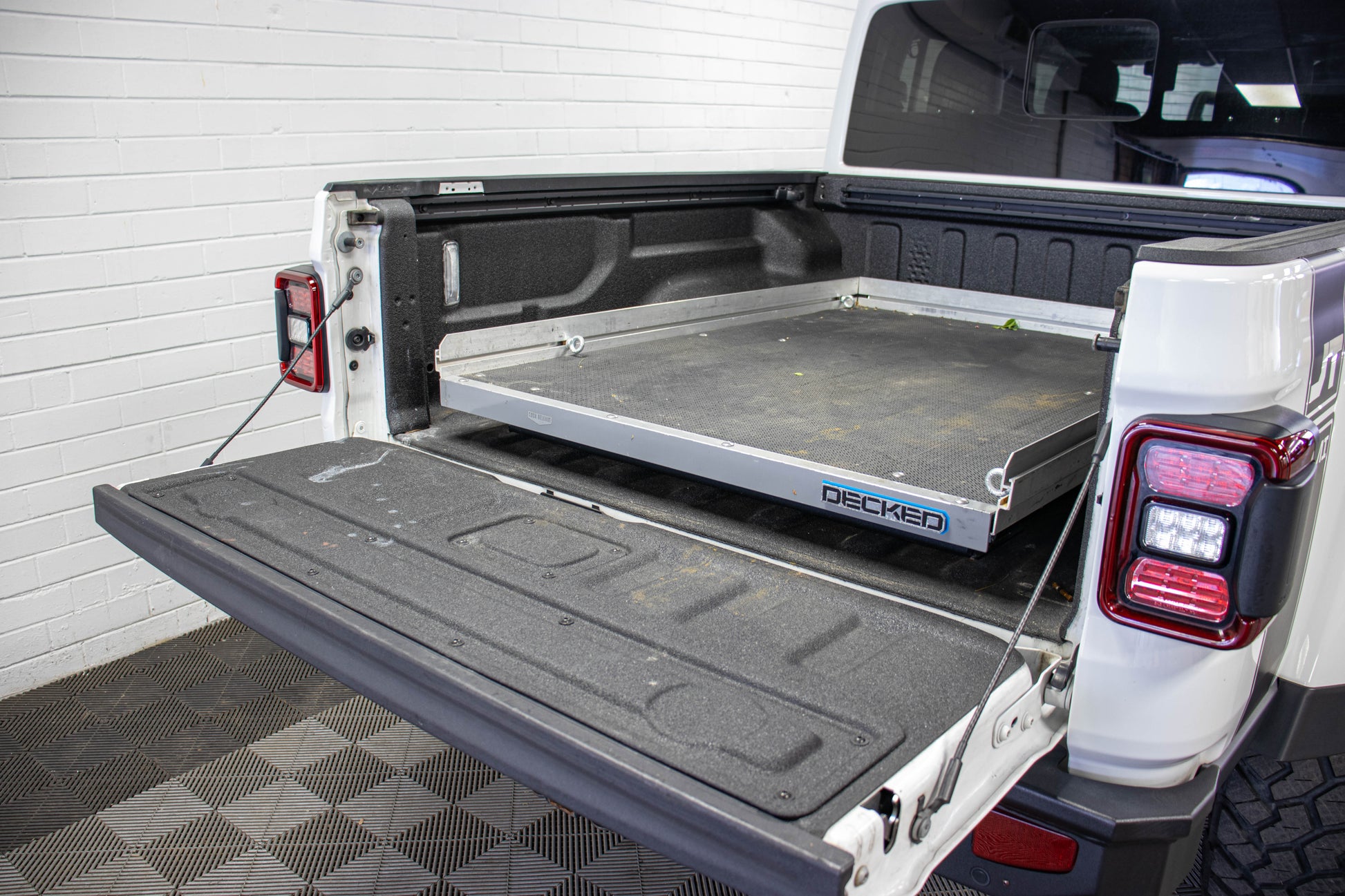 2021 Jeep Gladiator 392 Mojave Hard Top White, 49k Miles