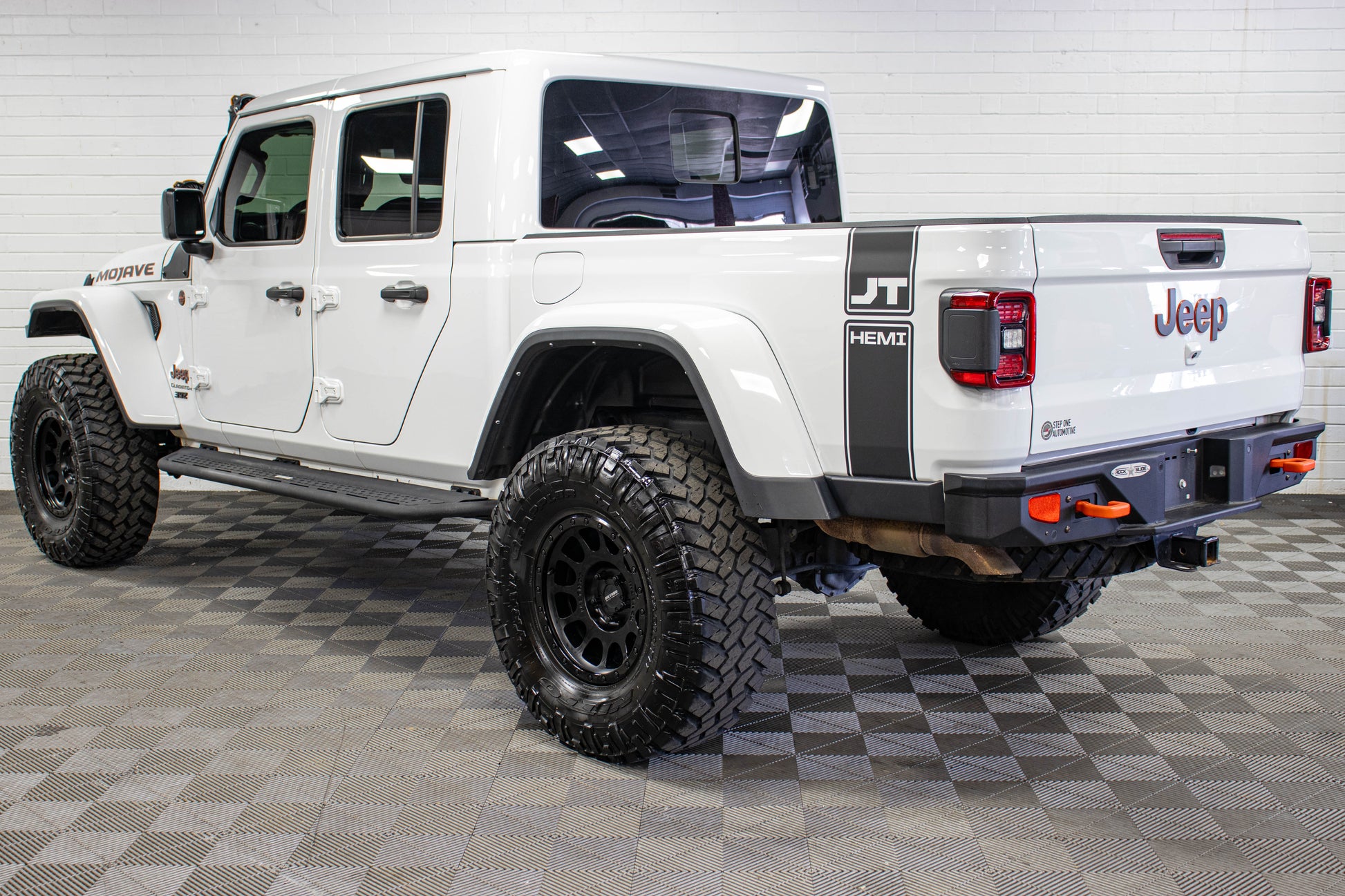 2021 Jeep Gladiator 392 Mojave Hard Top White, 49k Miles