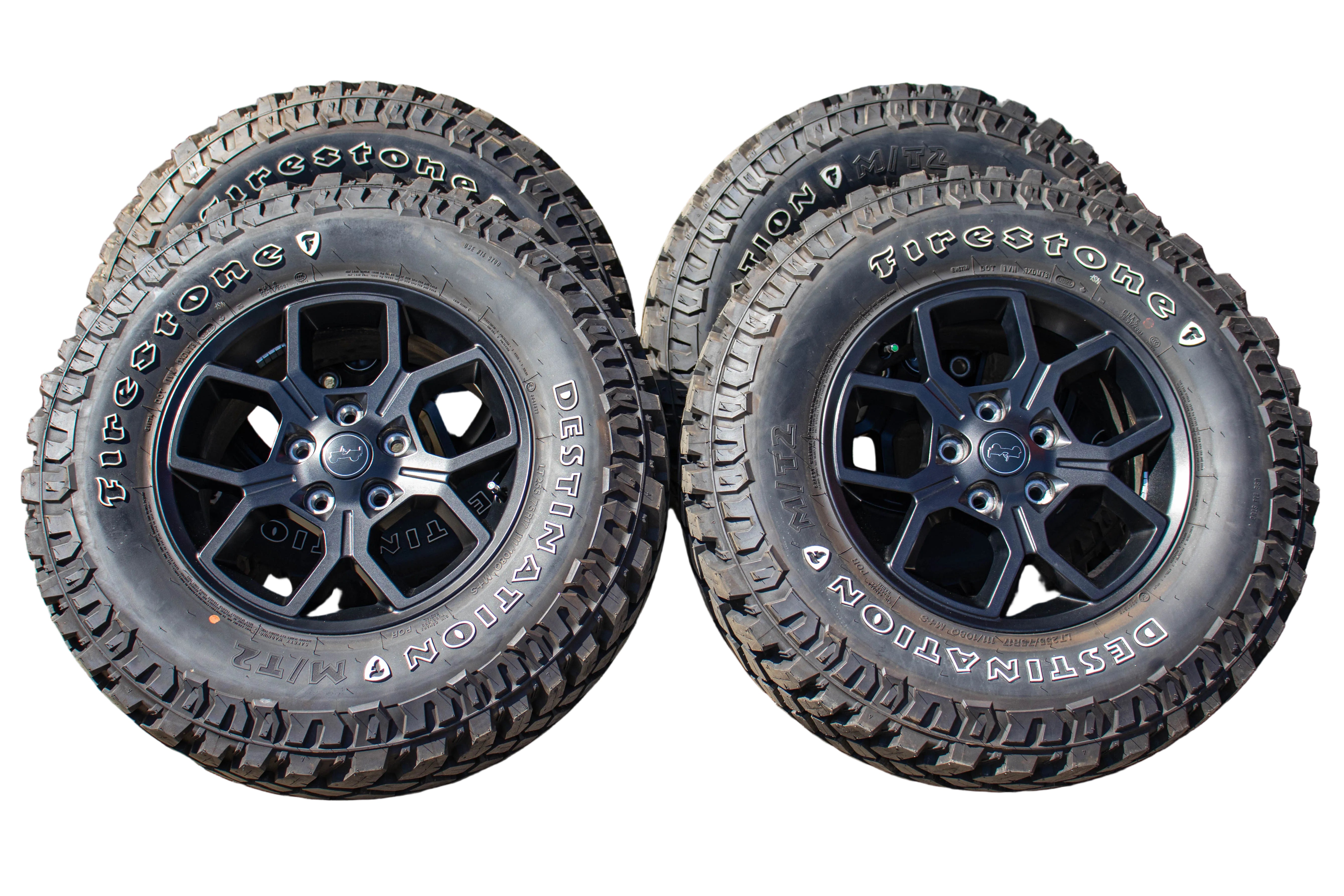 Jeep Gladiator JT Willys Wheels & Tires; 255/75R17 Firestone Destination M/T2