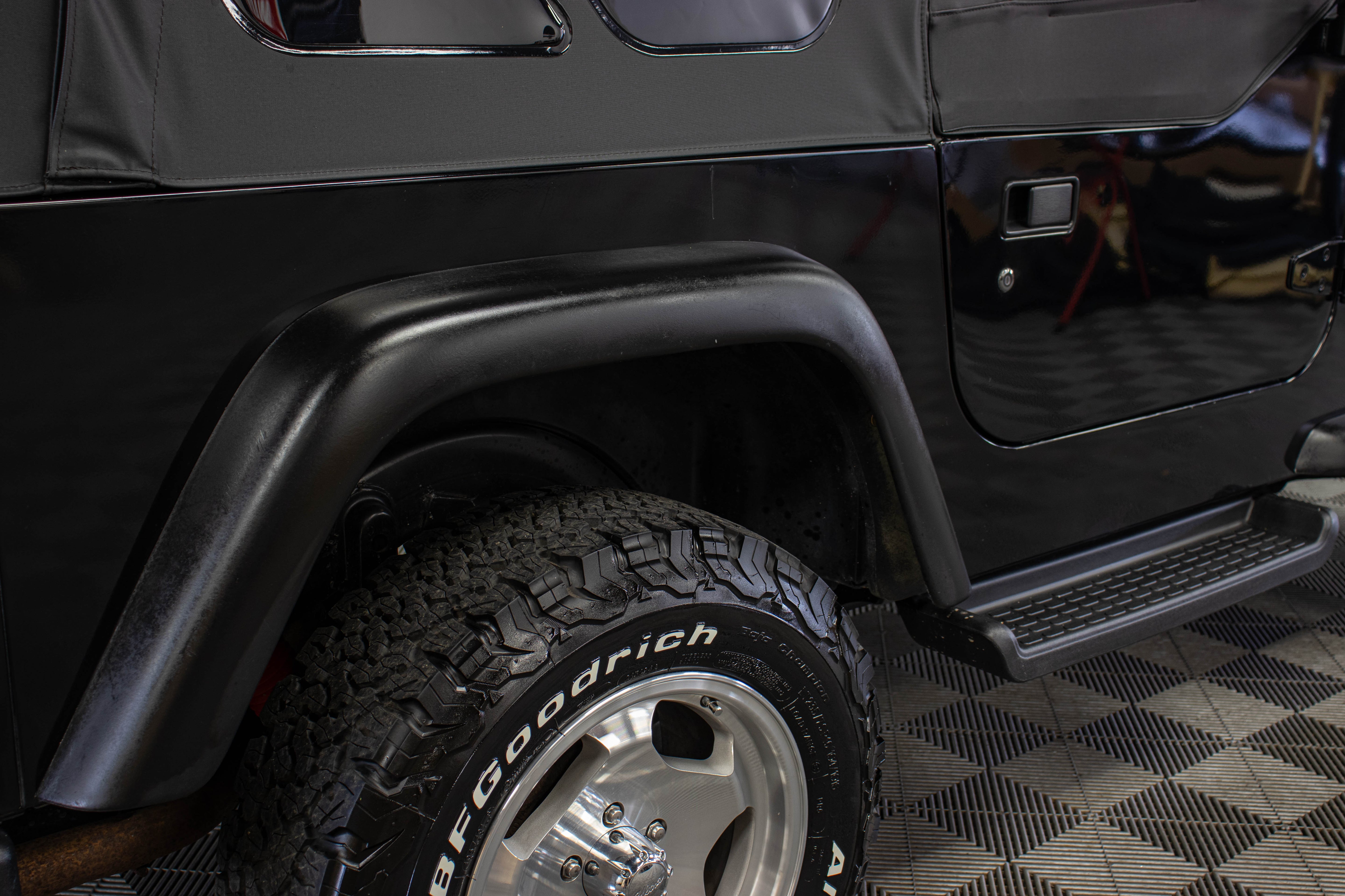 2001 Jeep Wrangler TJ Sport Soft Top Black, 39k Miles