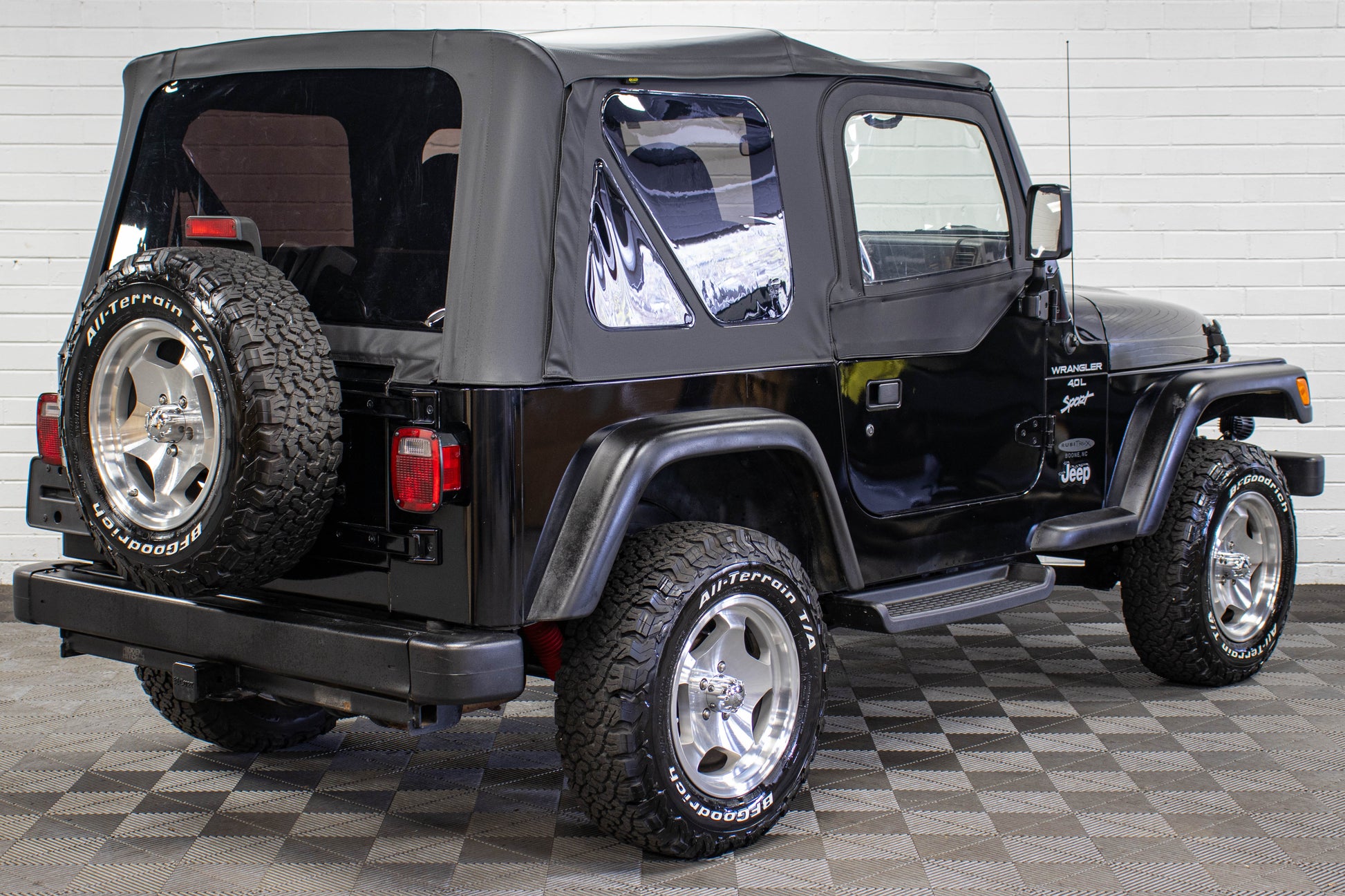 2001 Jeep Wrangler TJ Sport Soft Top Black, 39k Miles
