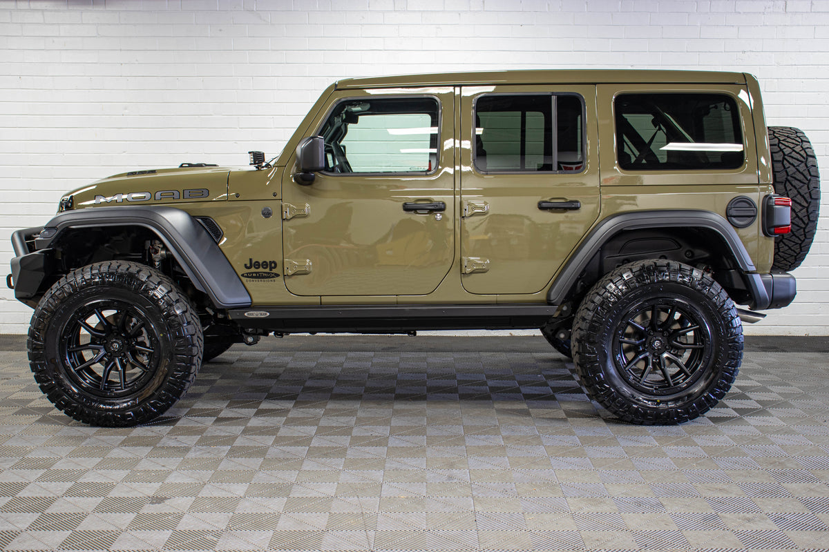2026 Jeep Wrangler  JLU Moab 392 Power Top '41 Green