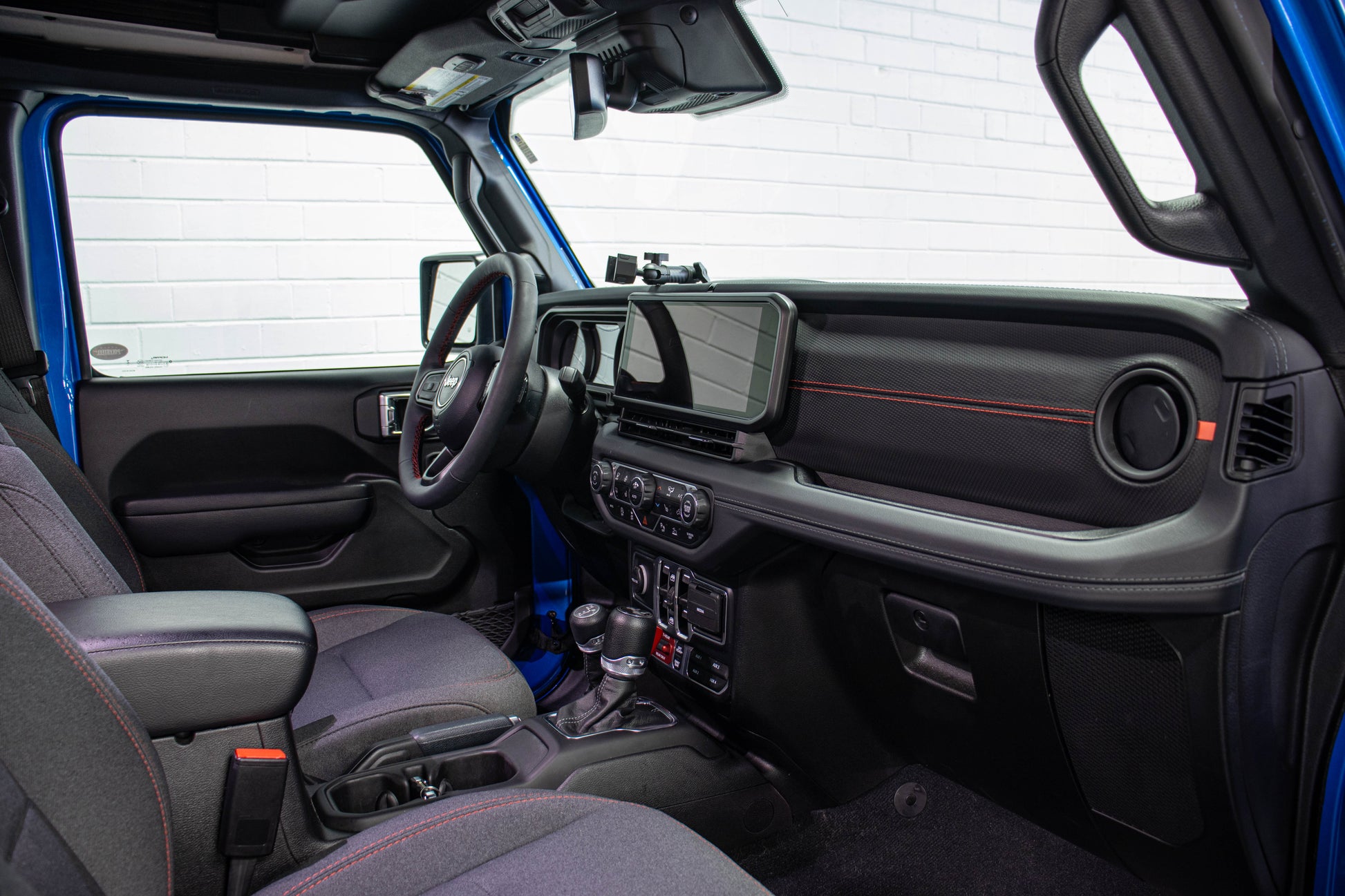 2024 Jeep Wrangler JLU Rubicon Power Top Hydro Blue, 15k Miles