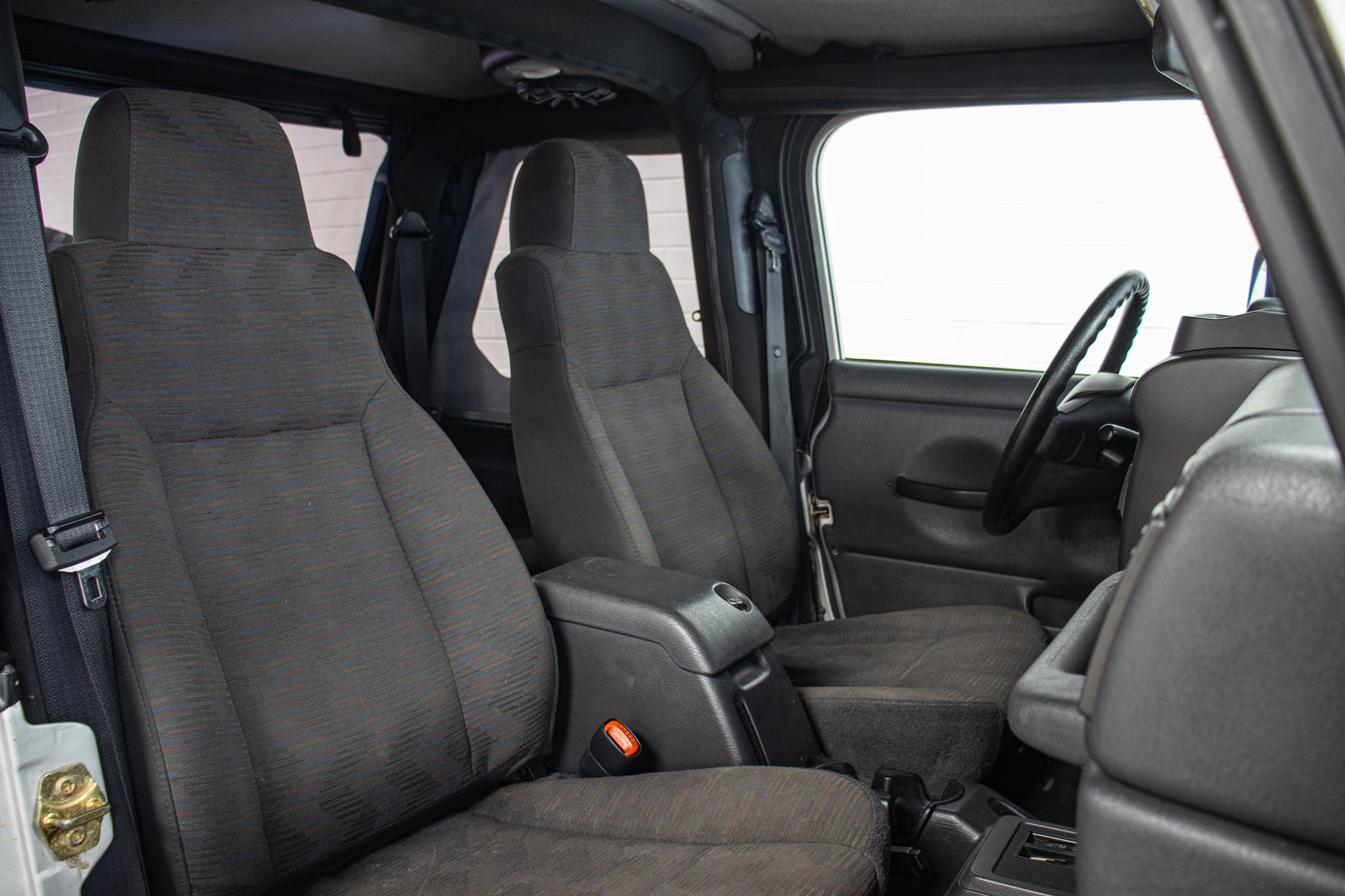 2005 Jeep Wrangler X Soft Top Bright Silver, 65k Miles