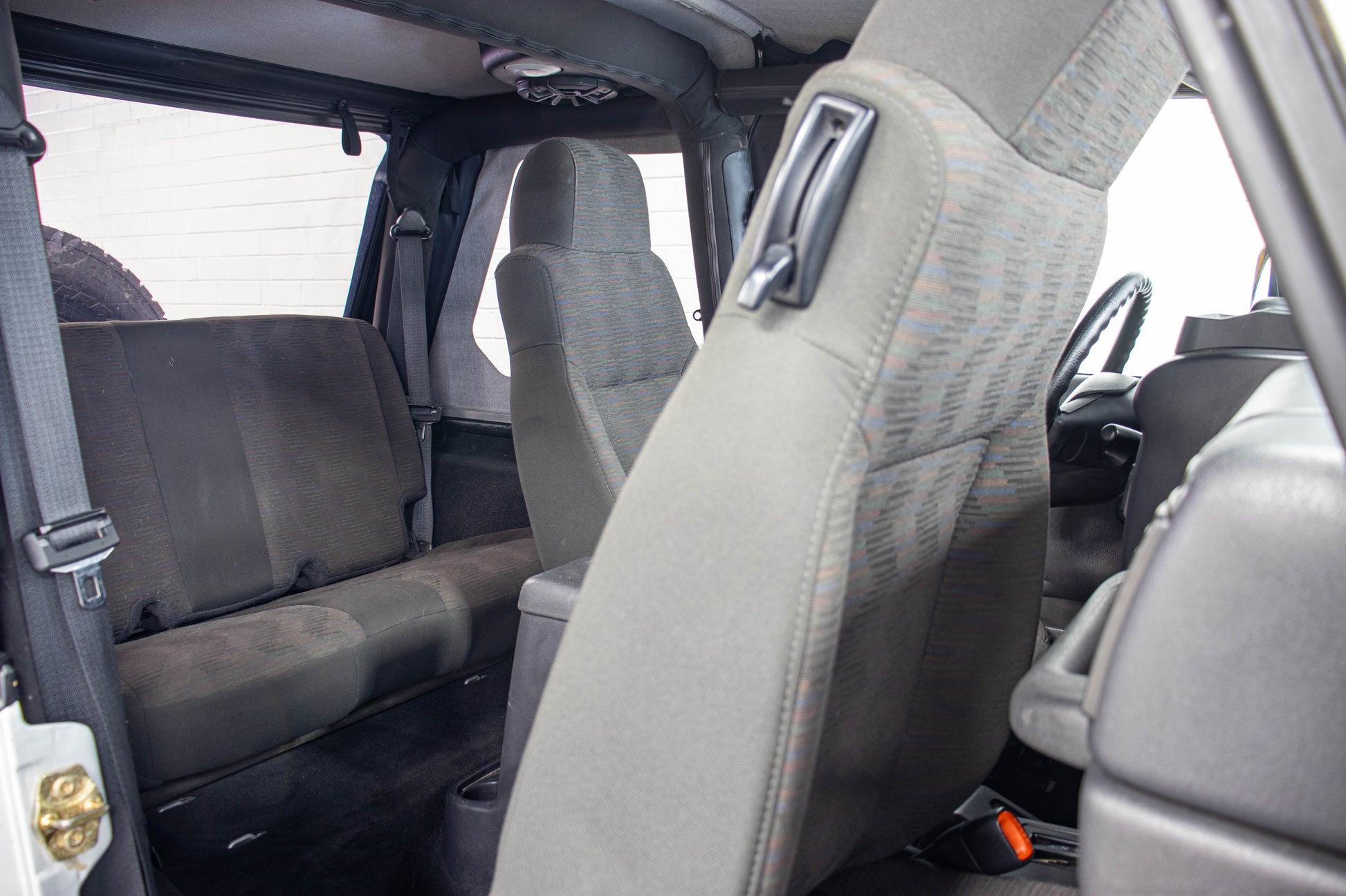 2005 Jeep Wrangler X Soft Top Bright Silver, 65k Miles