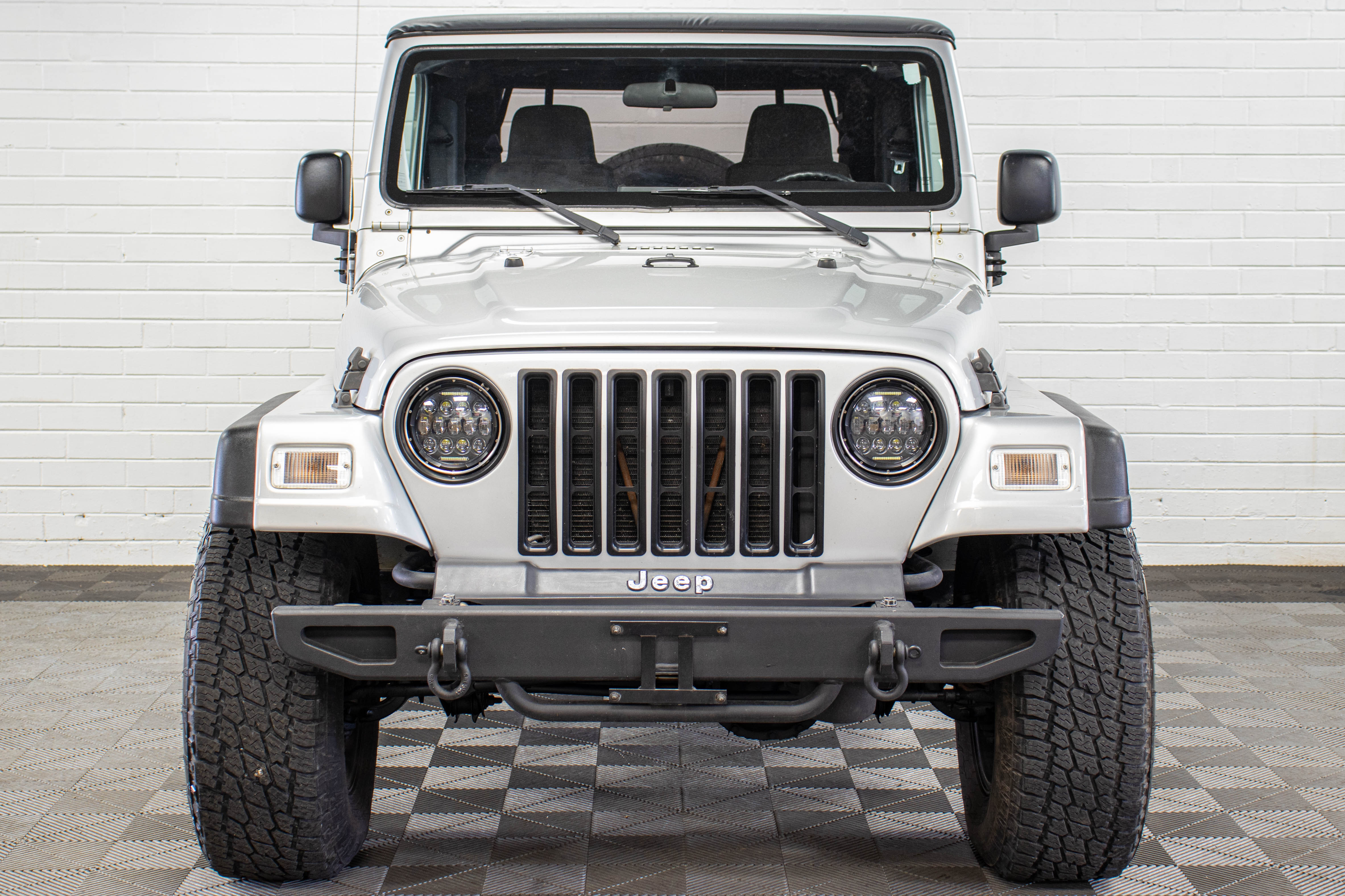 2005 Jeep Wrangler X Soft Top Bright Silver, 65k Miles
