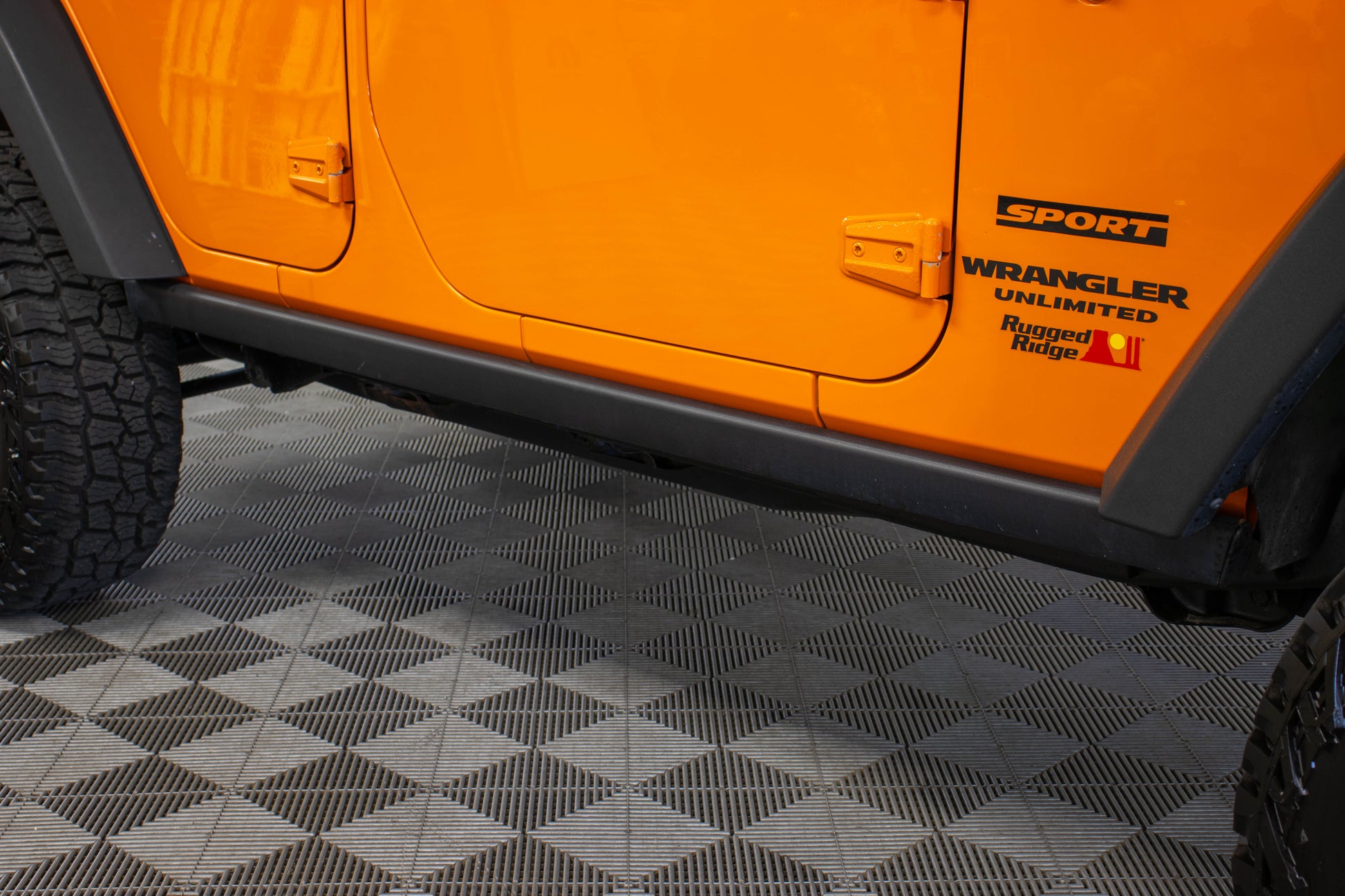 2013 Jeep Wrangler JKU HEMI Hard Top Orange Crush, 92k Miles
