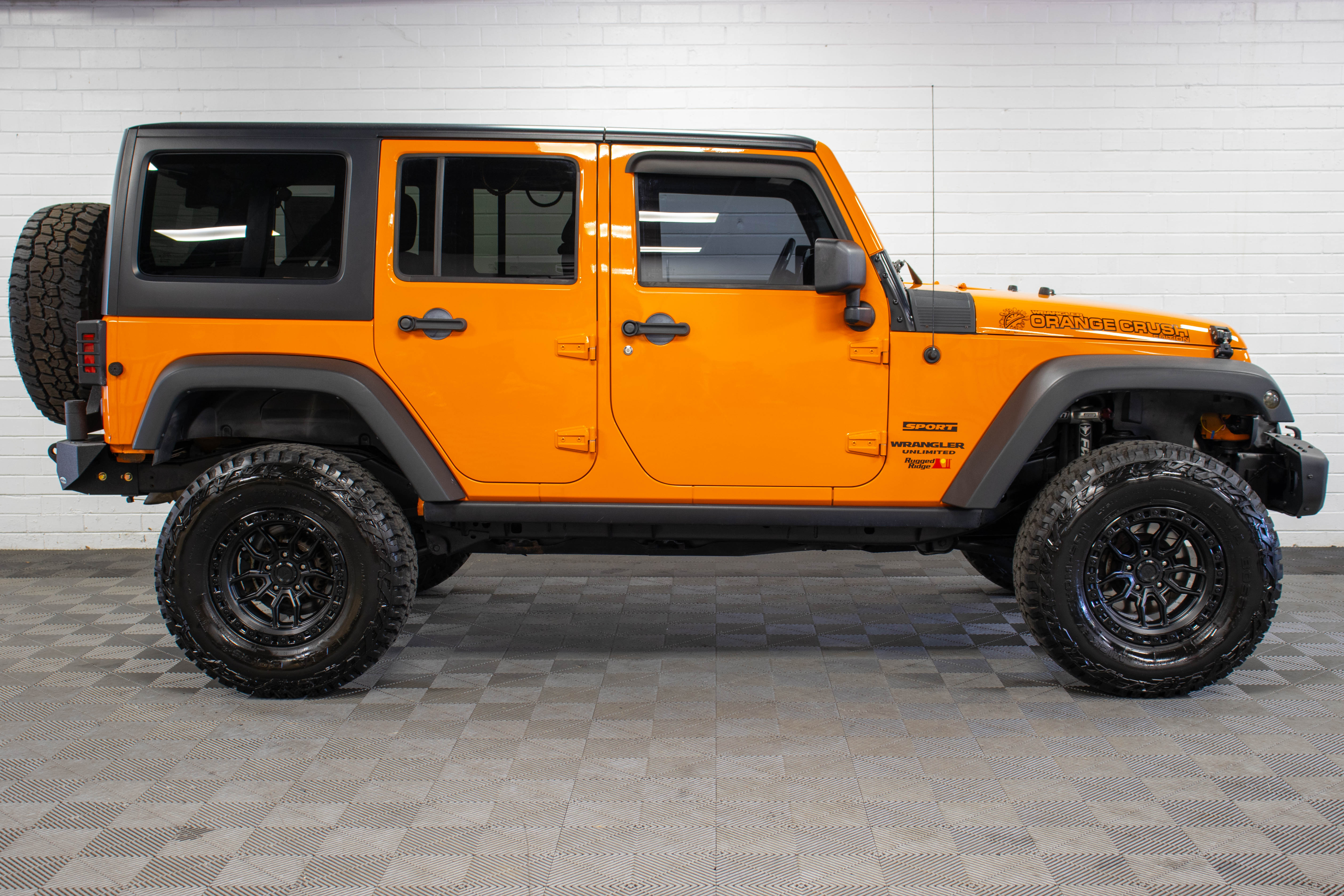 2013 Jeep Wrangler JKU HEMI Hard Top Orange Crush, 92k Miles