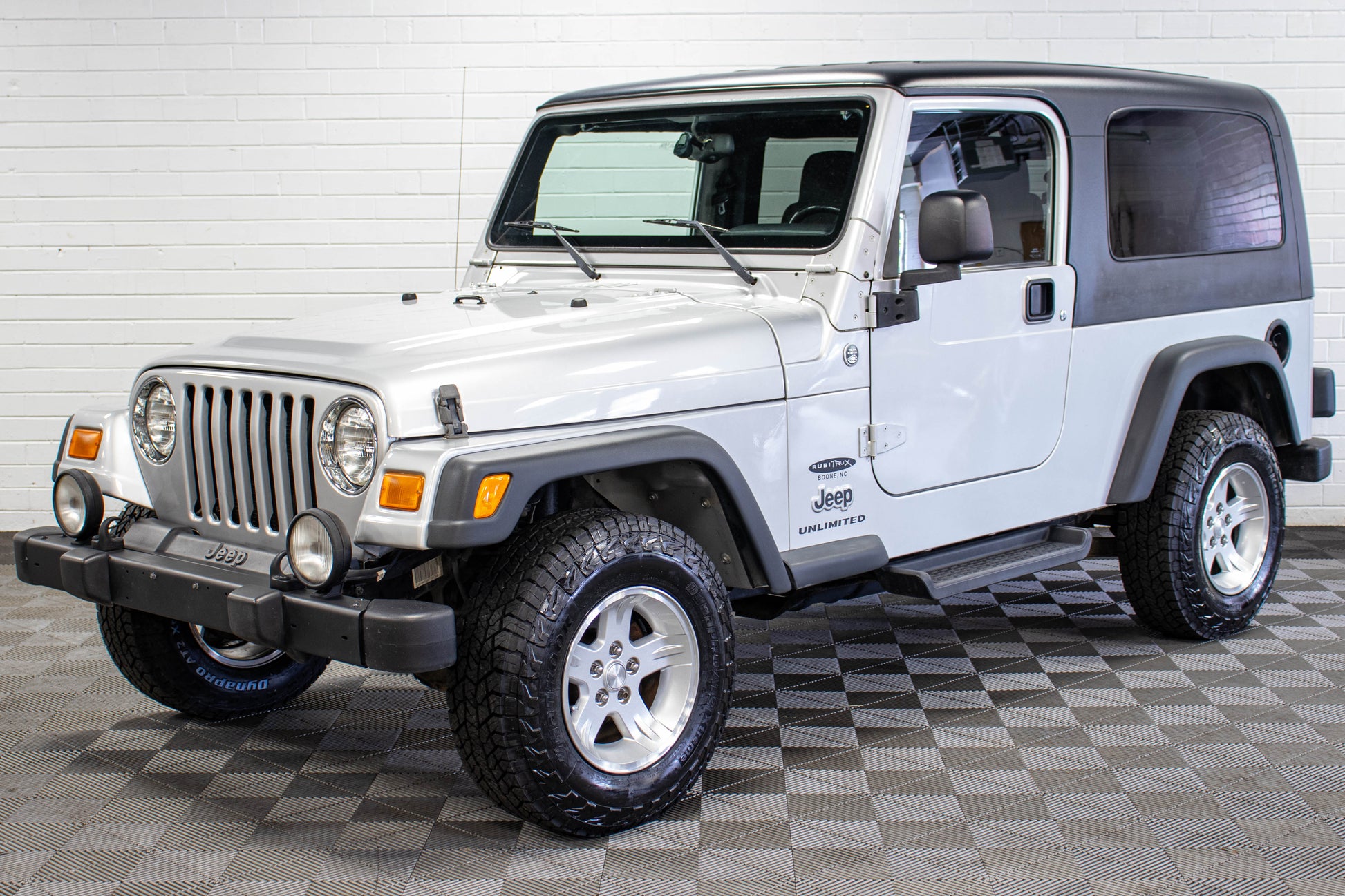 2006 Jeep Wrangler TJ Unlimited Hard Top Bright Silver, 72k Miles
