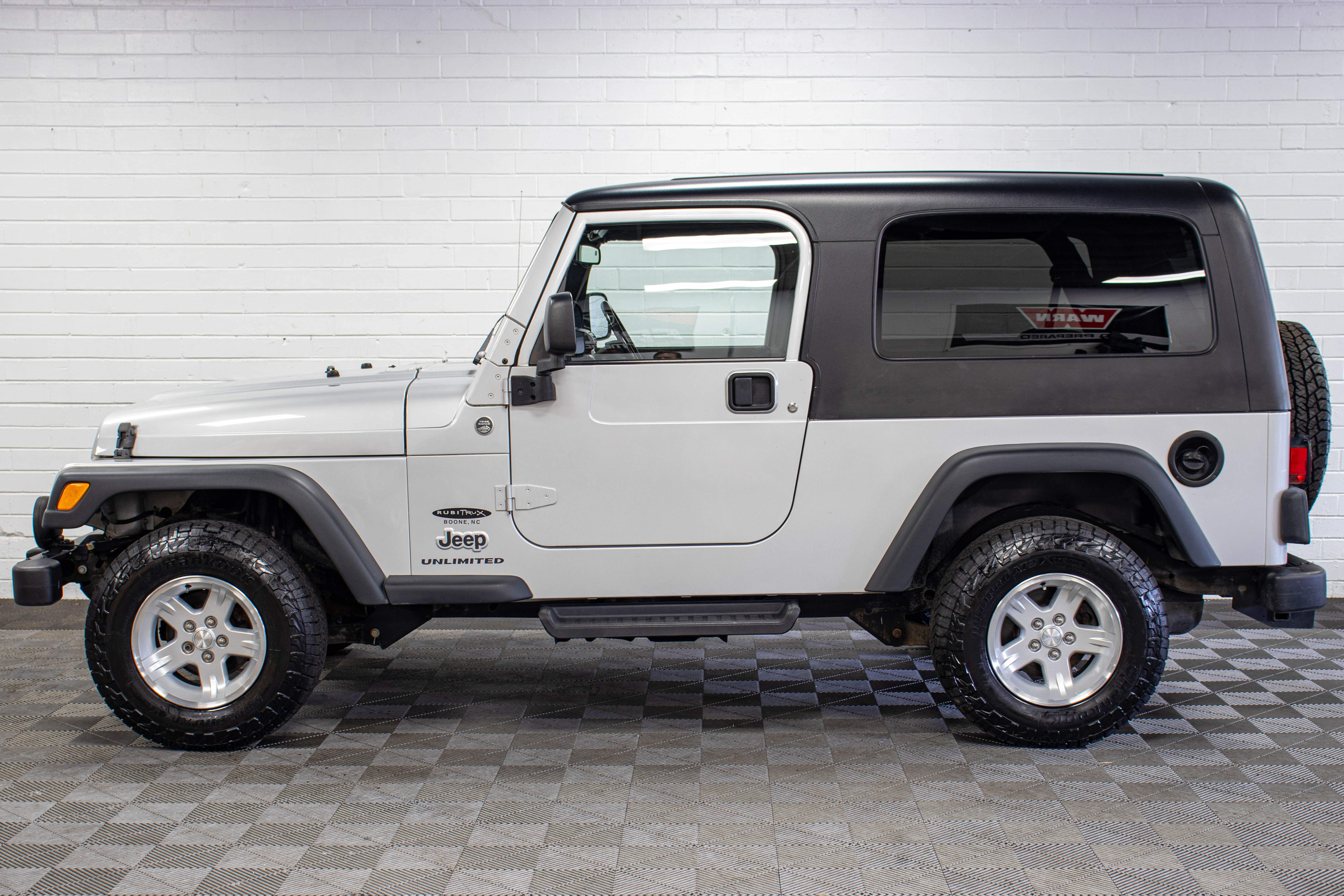2006 Jeep Wrangler TJ Unlimited Hard Top Bright Silver, 72k Miles