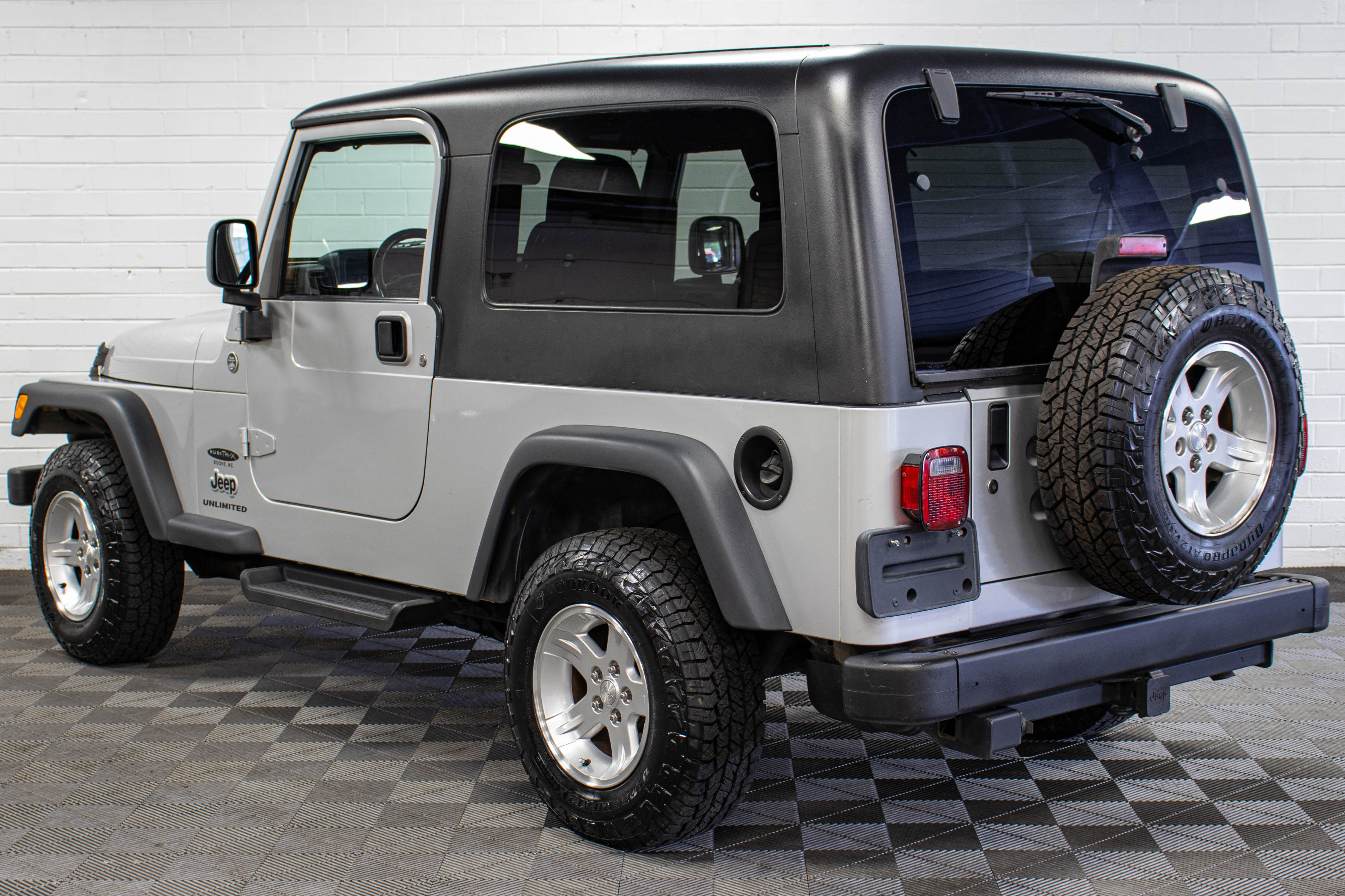 2006 Jeep Wrangler TJ Unlimited Hard Top Bright Silver, 72k Miles